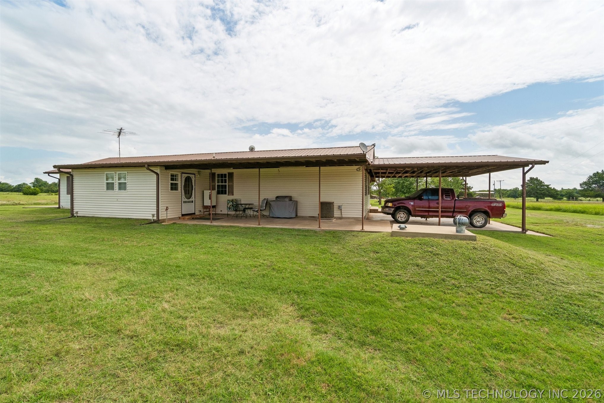 3016 S Agra Road Agra OK 74824