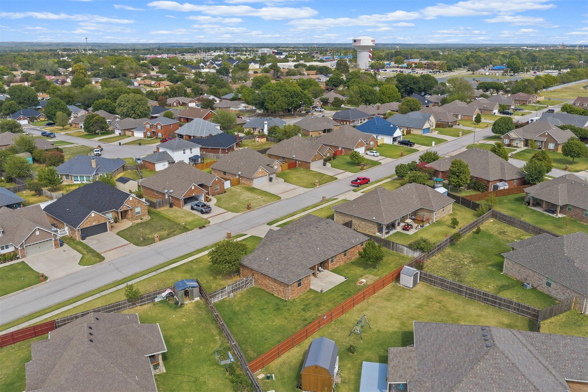 1706 Lisa Lane Ardmore OK 73401