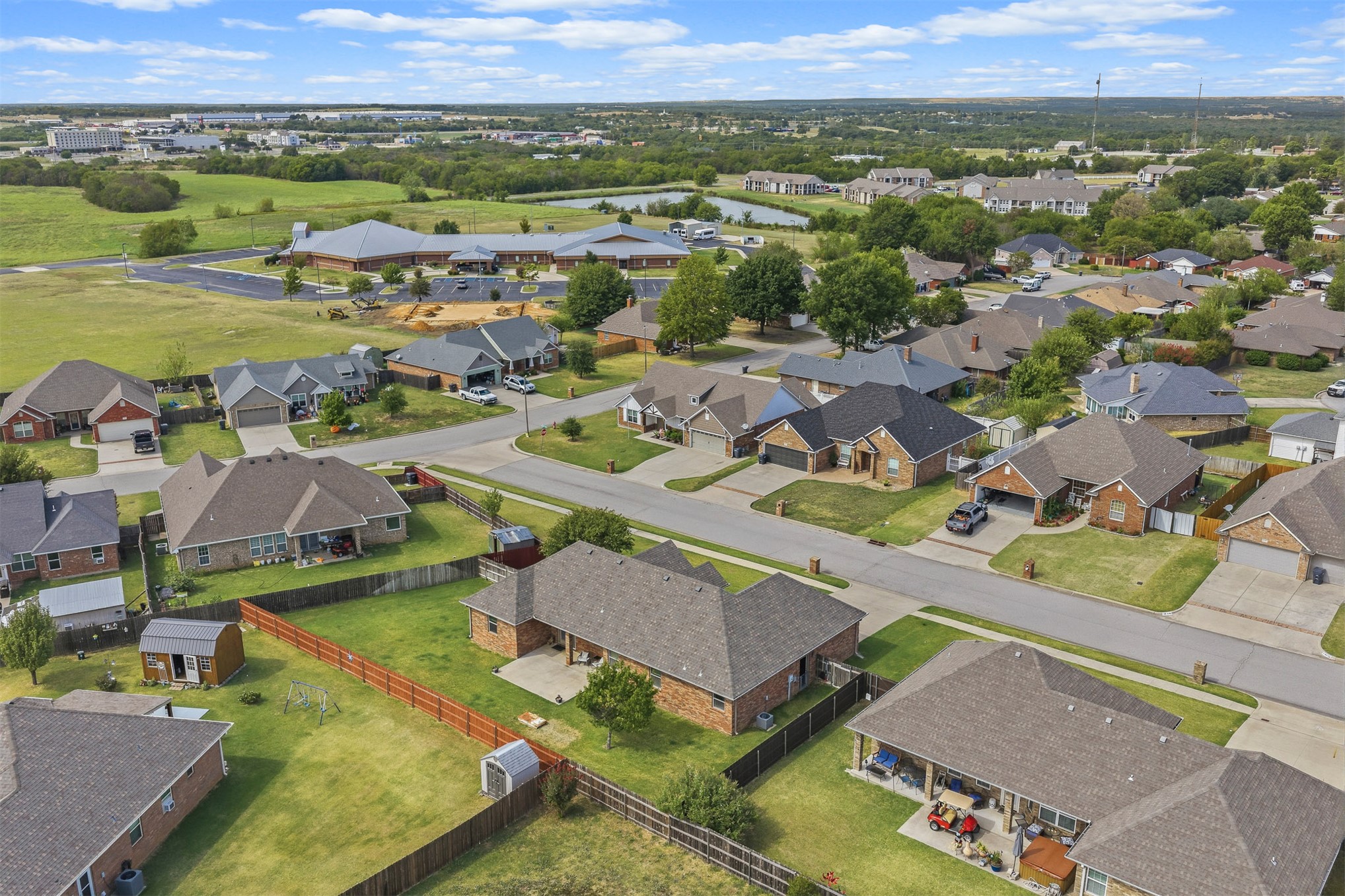 1706 Lisa Lane Ardmore OK 73401