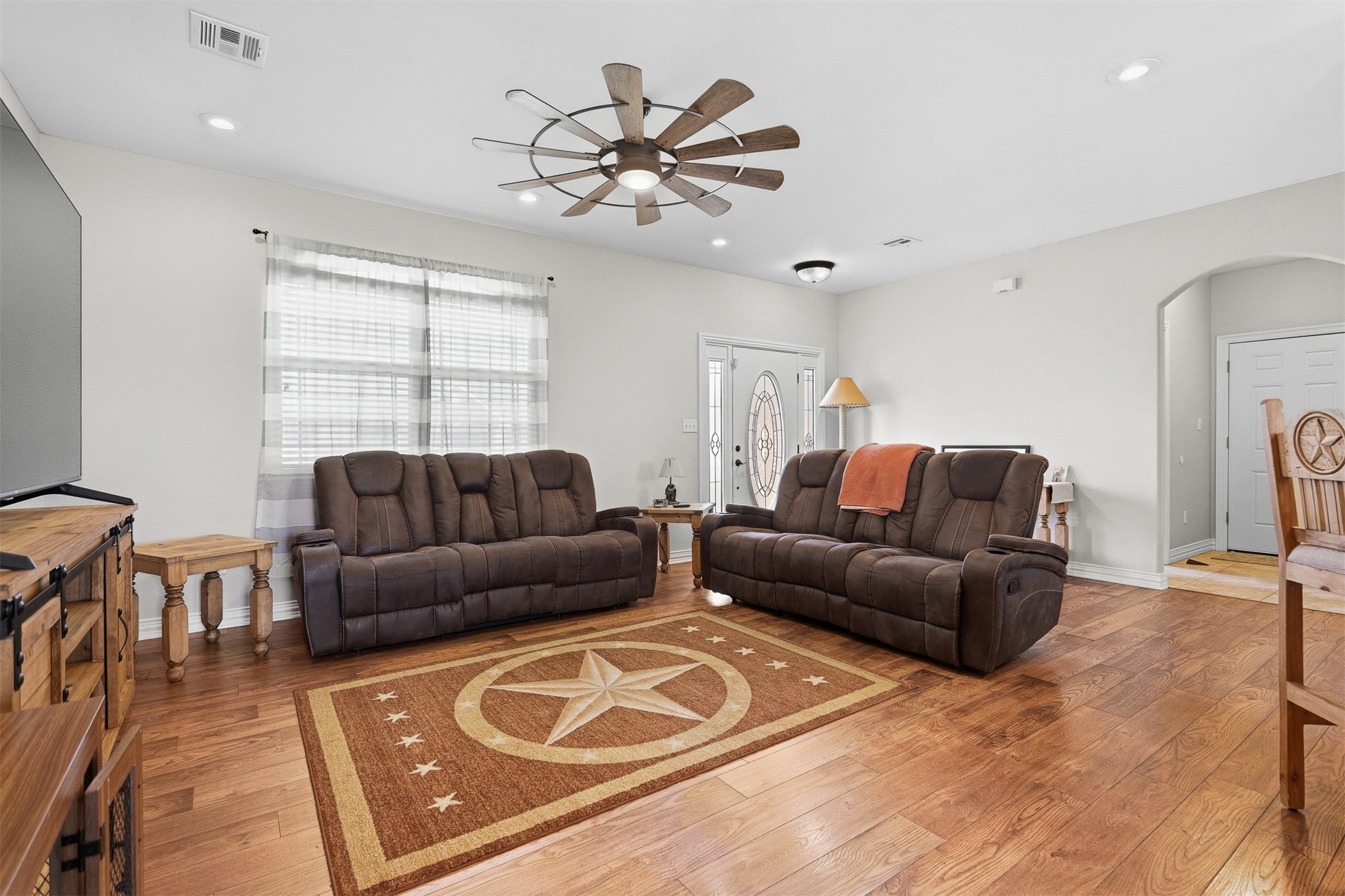 1706 Lisa Lane Ardmore OK 73401
