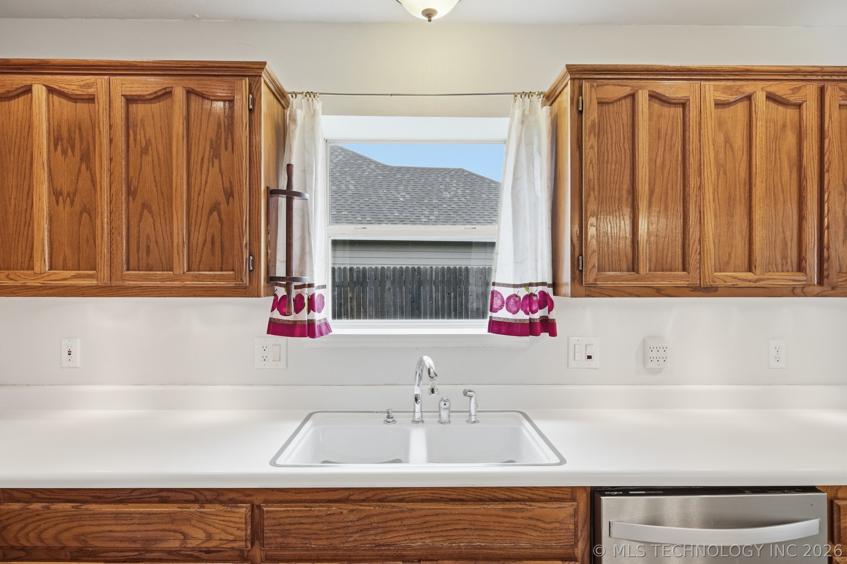 5121 S Oak Avenue Broken Arrow OK 74011