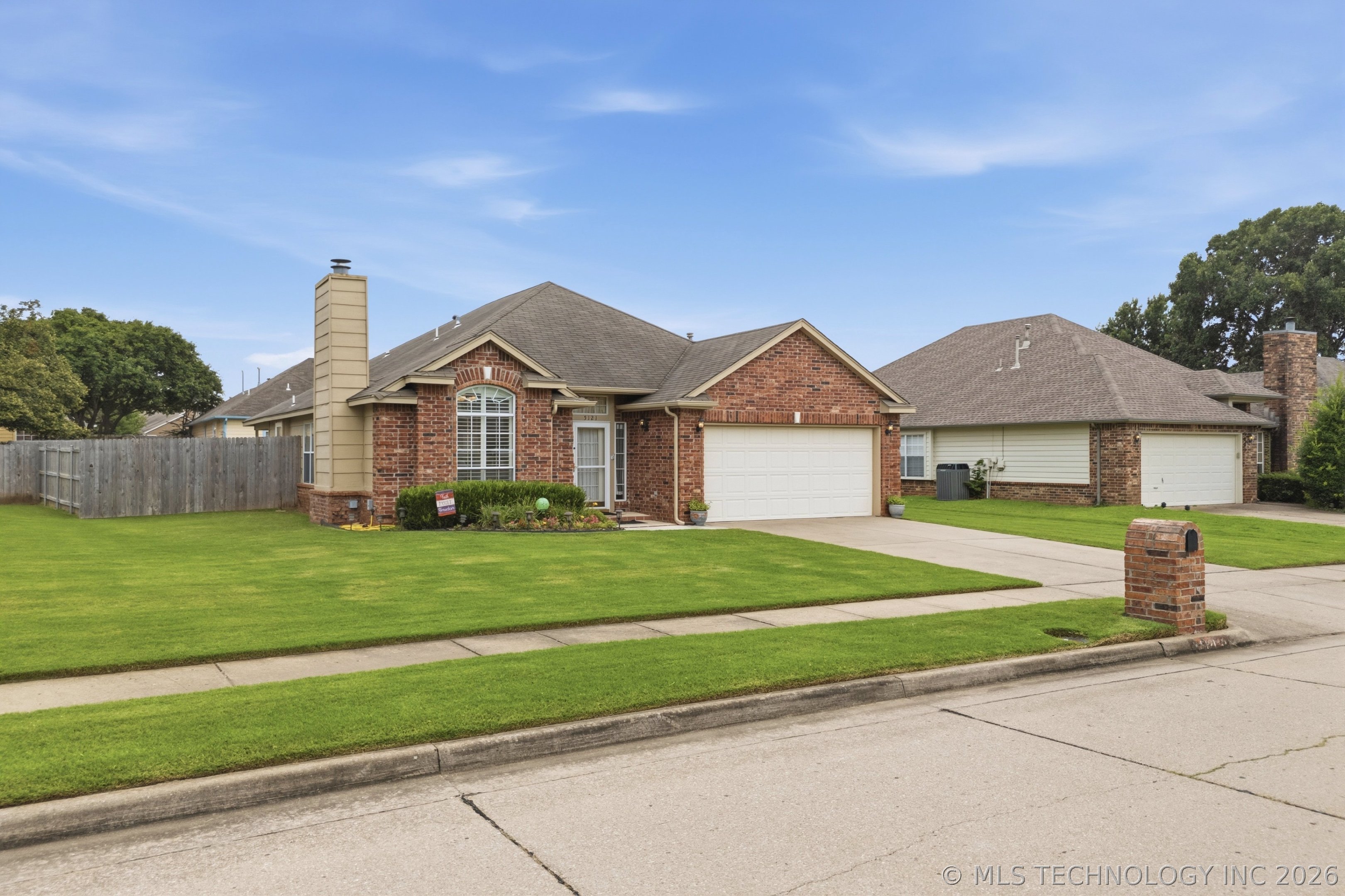 5121 S Oak Avenue Broken Arrow OK 74011