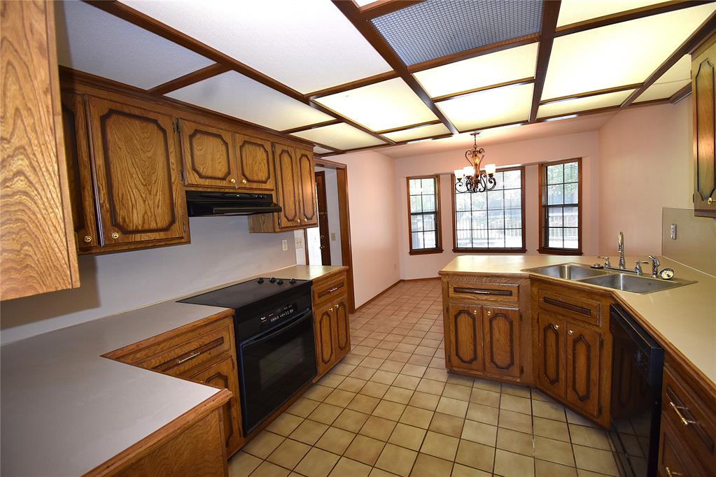 2449 Whispering Oak Drive Seminole OK 74868