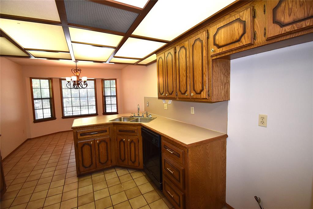 2449 Whispering Oak Drive Seminole OK 74868