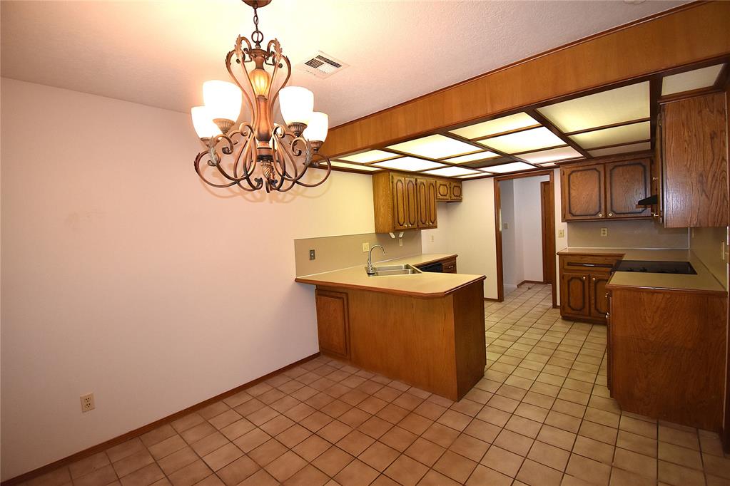 2449 Whispering Oak Drive Seminole OK 74868