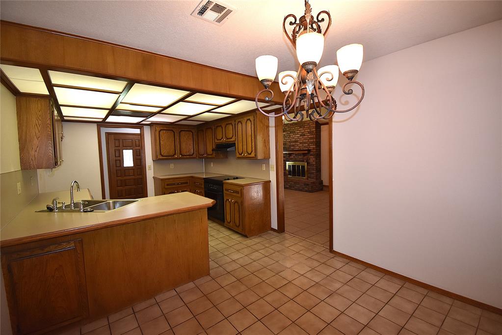 2449 Whispering Oak Drive Seminole OK 74868