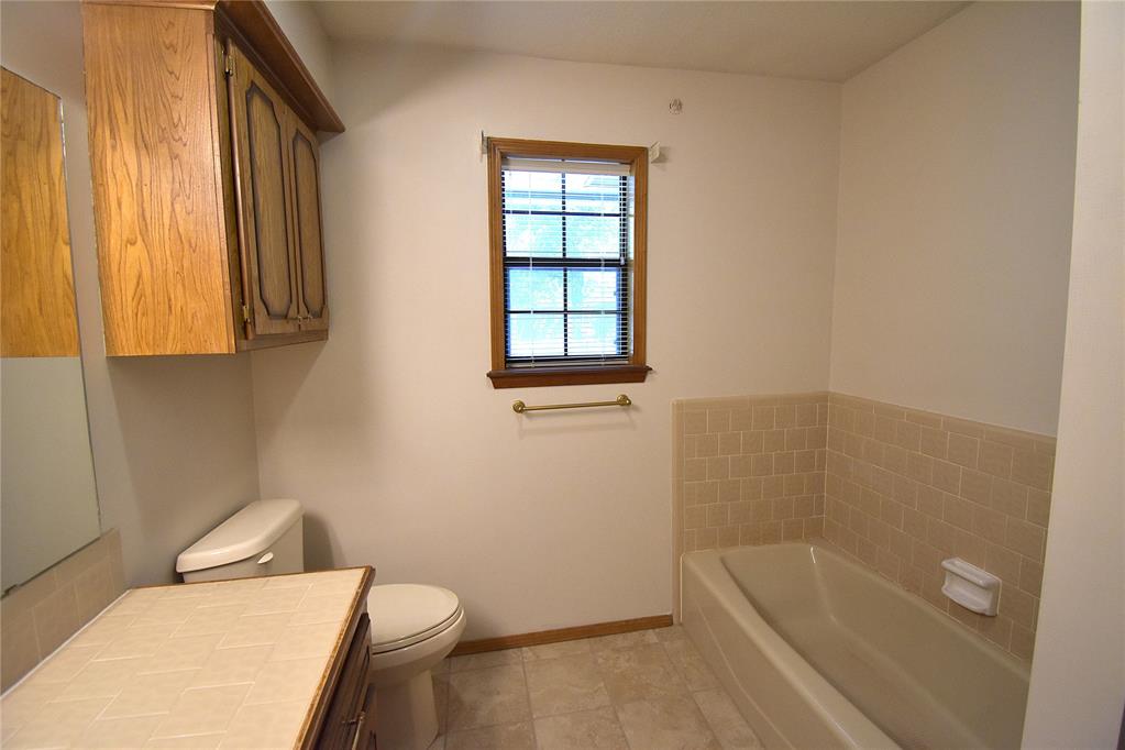 2449 Whispering Oak Drive Seminole OK 74868