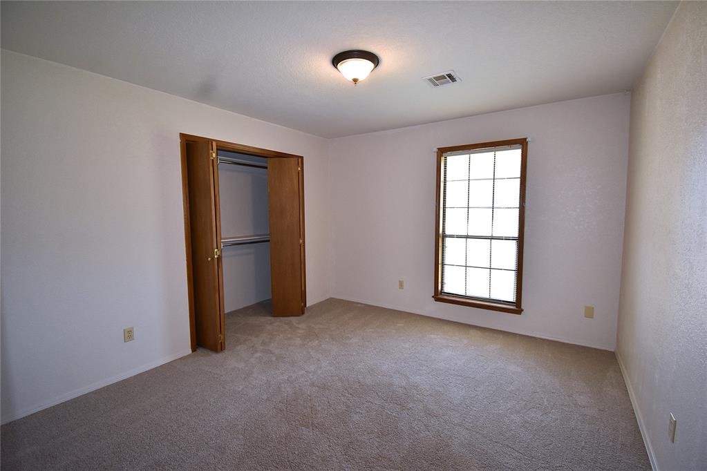 2449 Whispering Oak Drive Seminole OK 74868