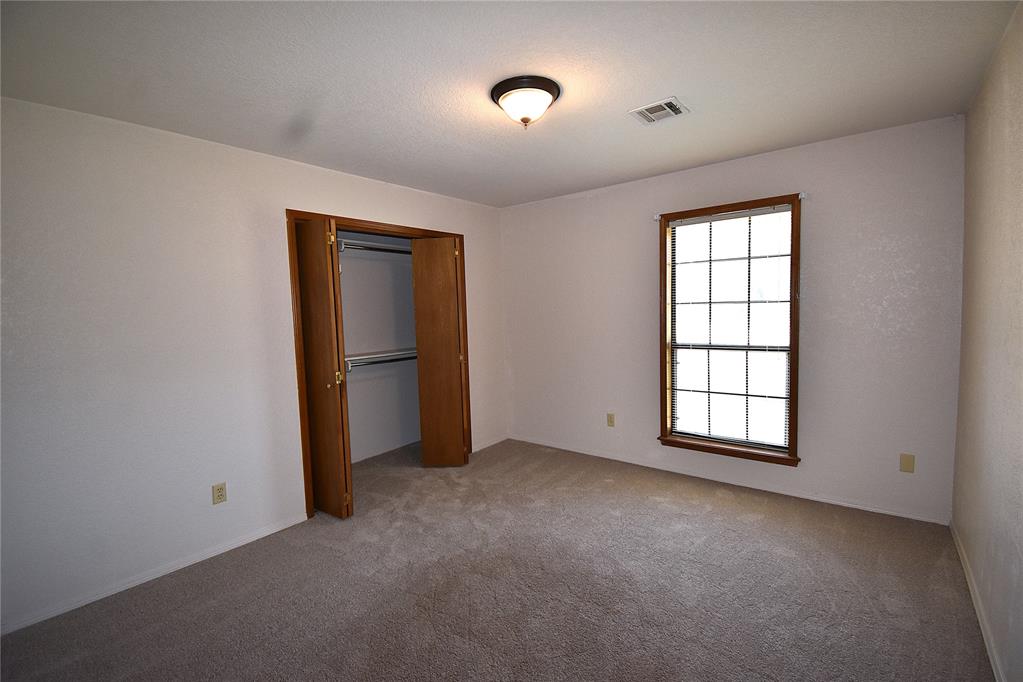 2449 Whispering Oak Drive Seminole OK 74868