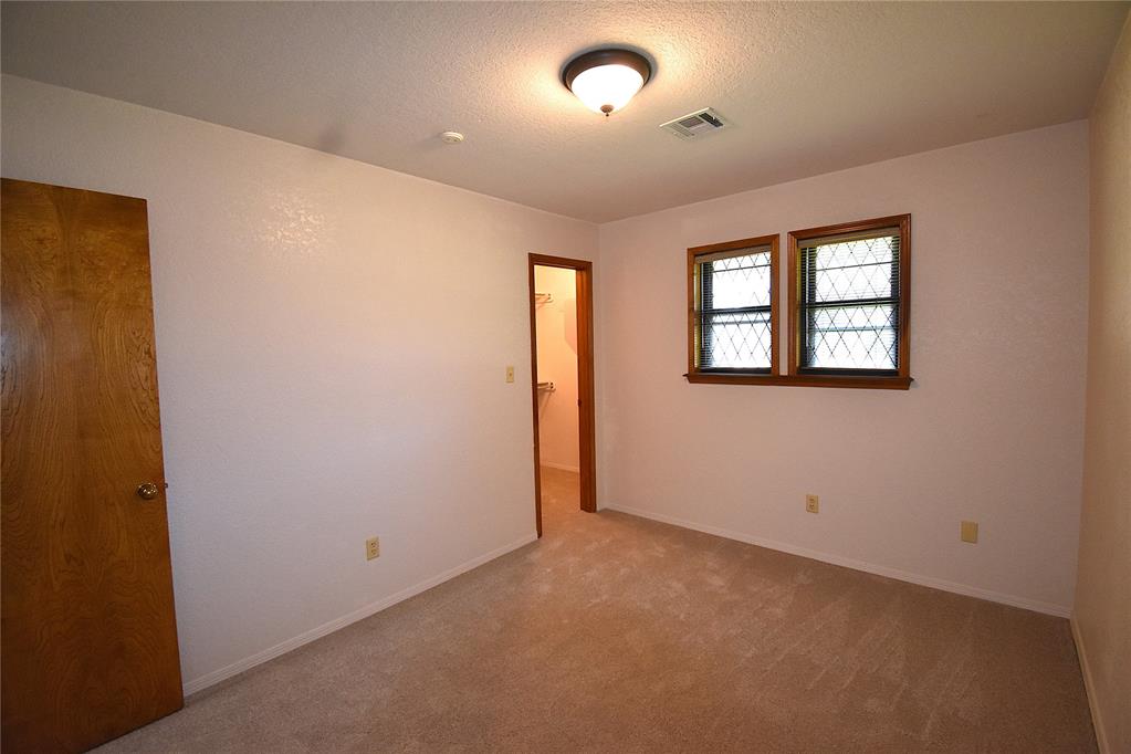 2449 Whispering Oak Drive Seminole OK 74868