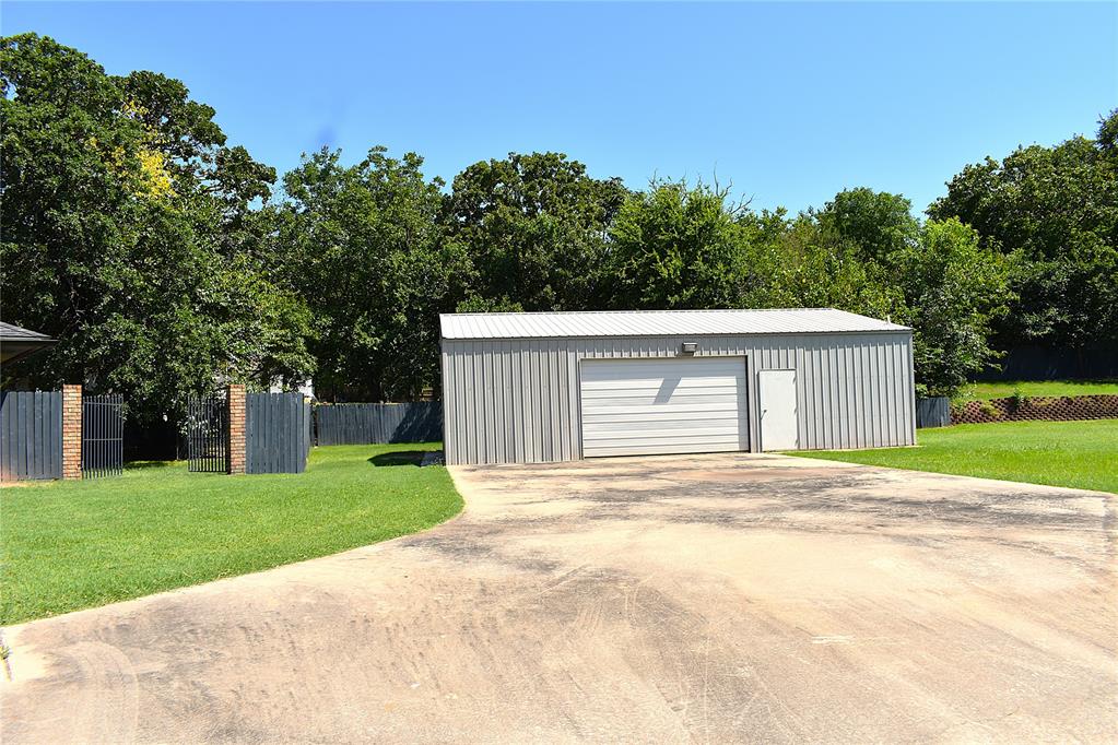 2449 Whispering Oak Drive Seminole OK 74868