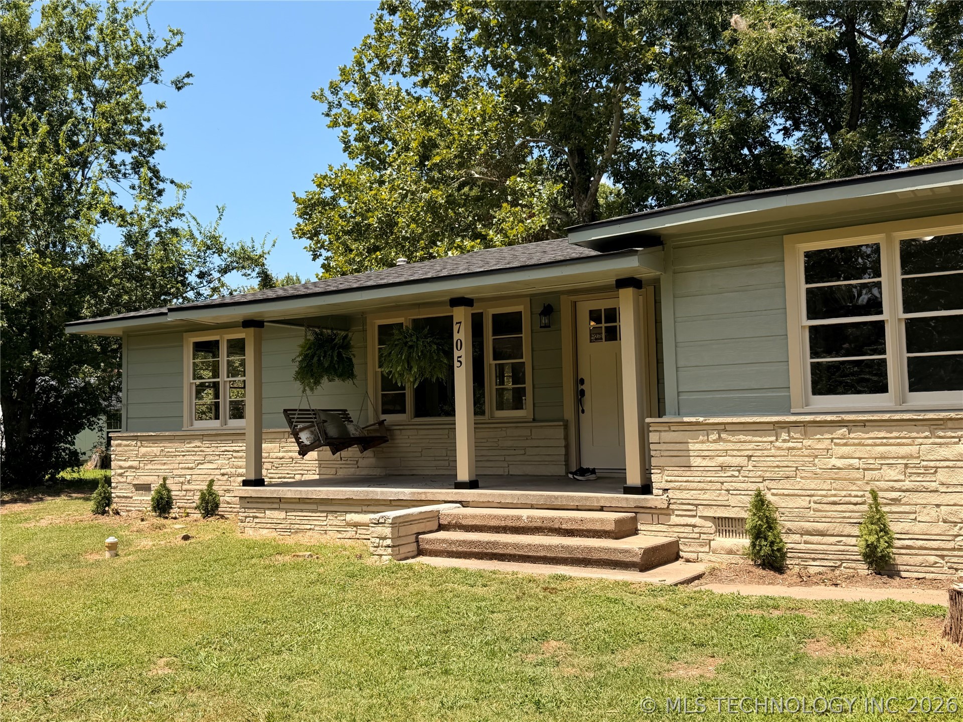 705 W Caddo Wilburton OK 74578