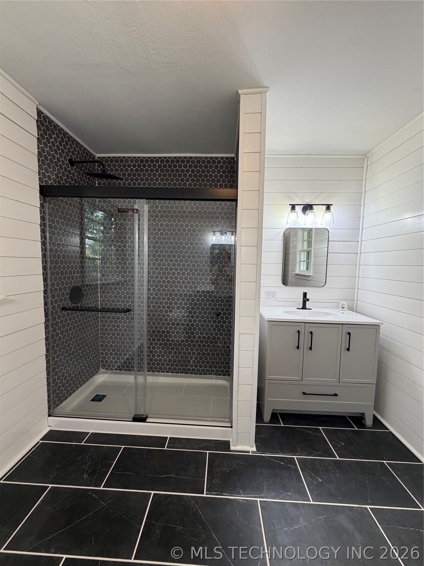 705 W Caddo Wilburton OK 74578
