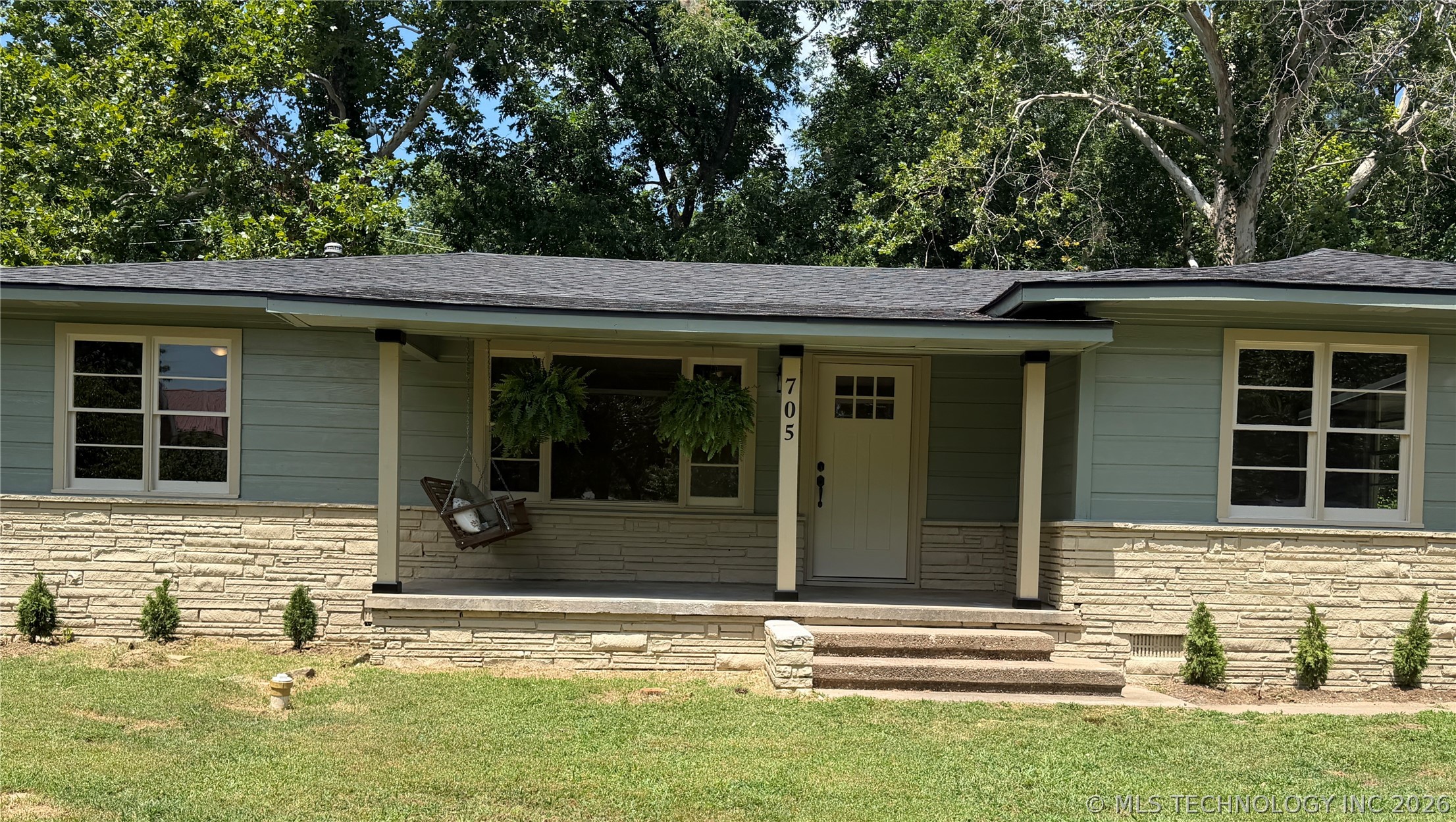 705 W Caddo Wilburton OK 74578