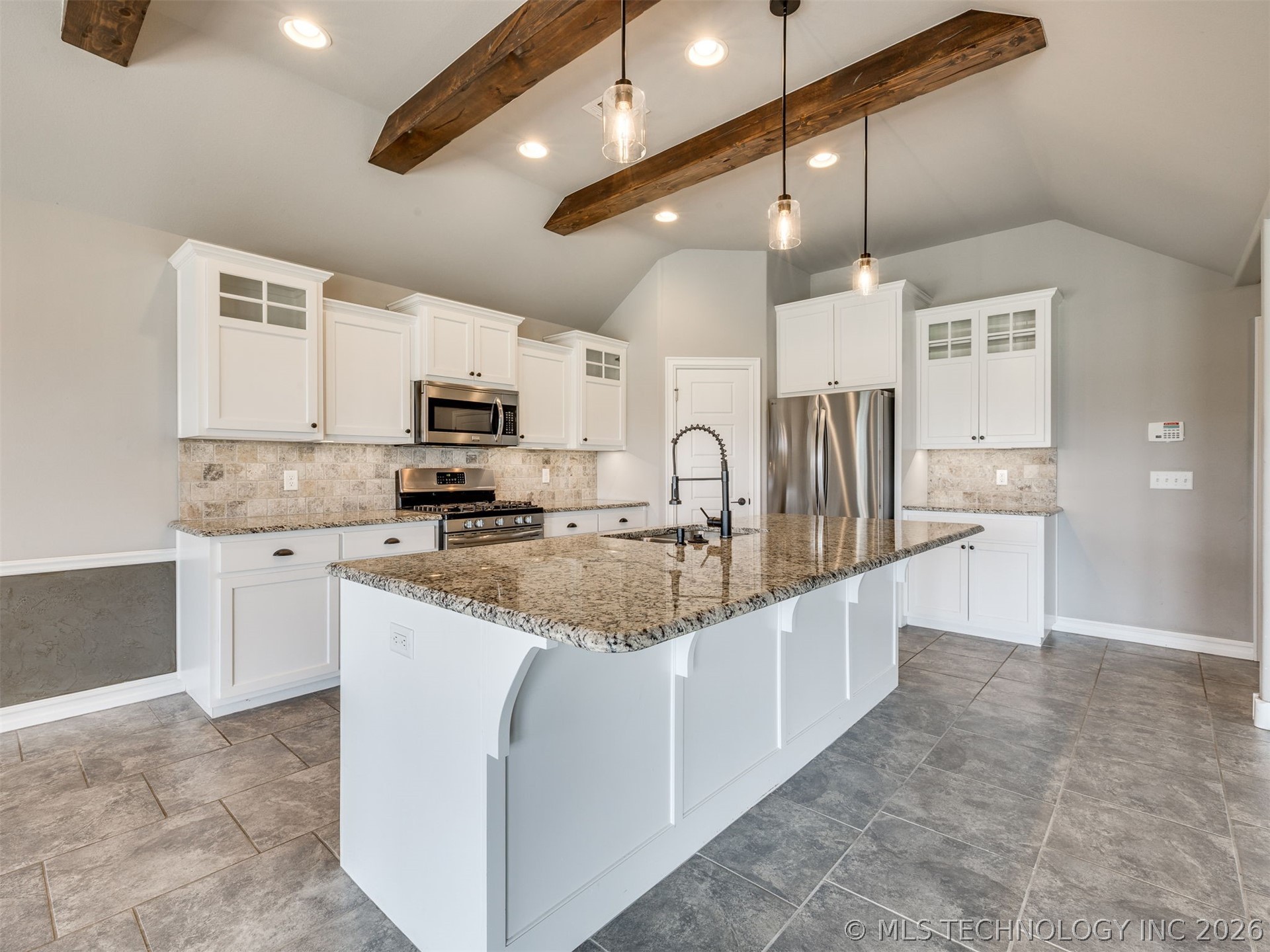 7025 E Oak Ridge Street Broken Arrow OK 74014