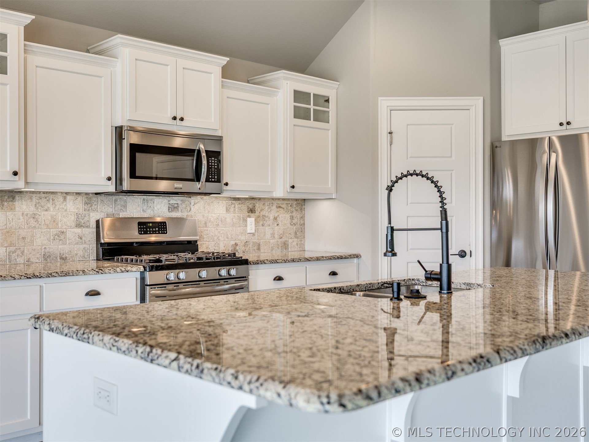 7025 E Oak Ridge Street Broken Arrow OK 74014