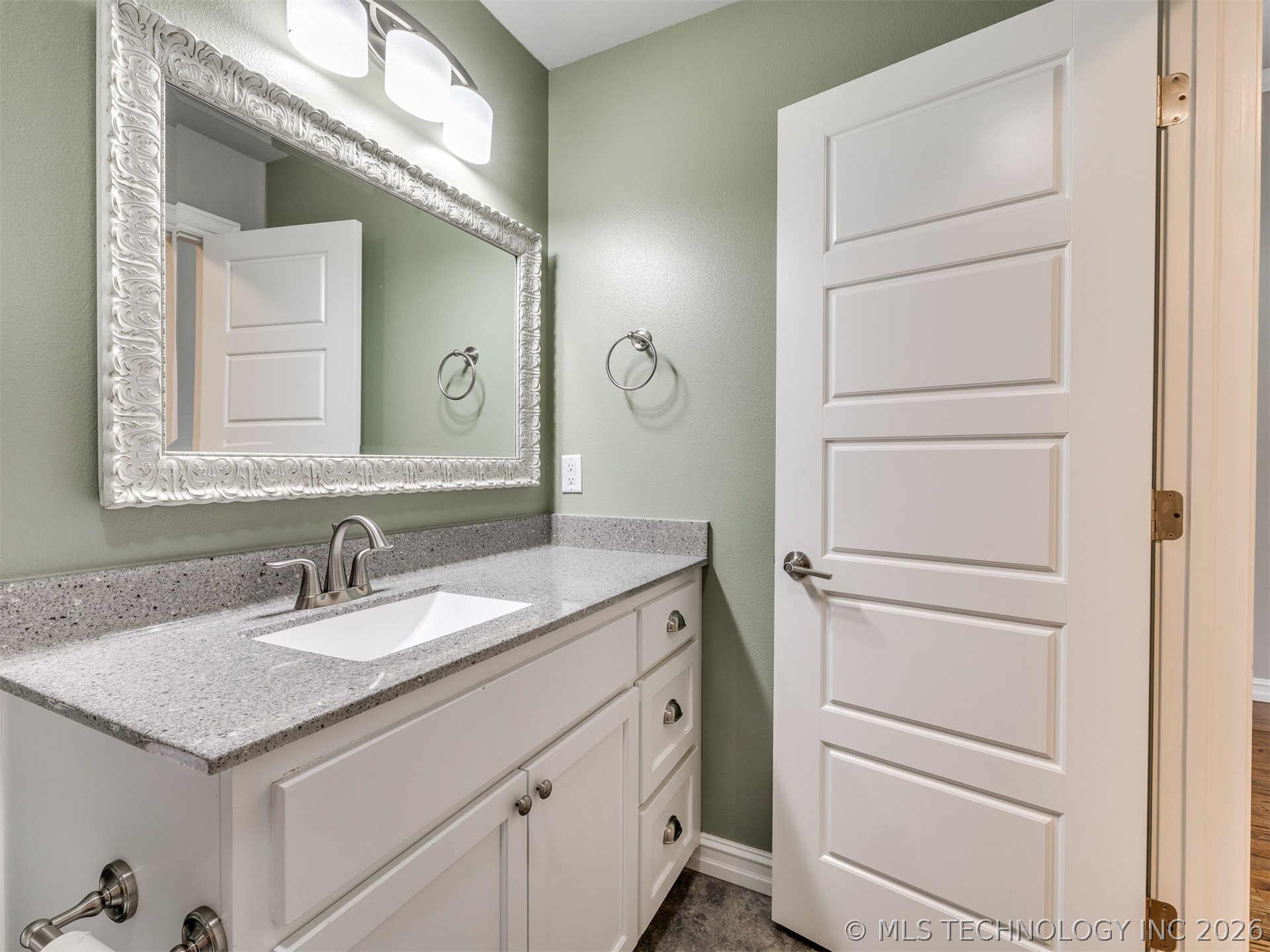 7025 E Oak Ridge Street Broken Arrow OK 74014