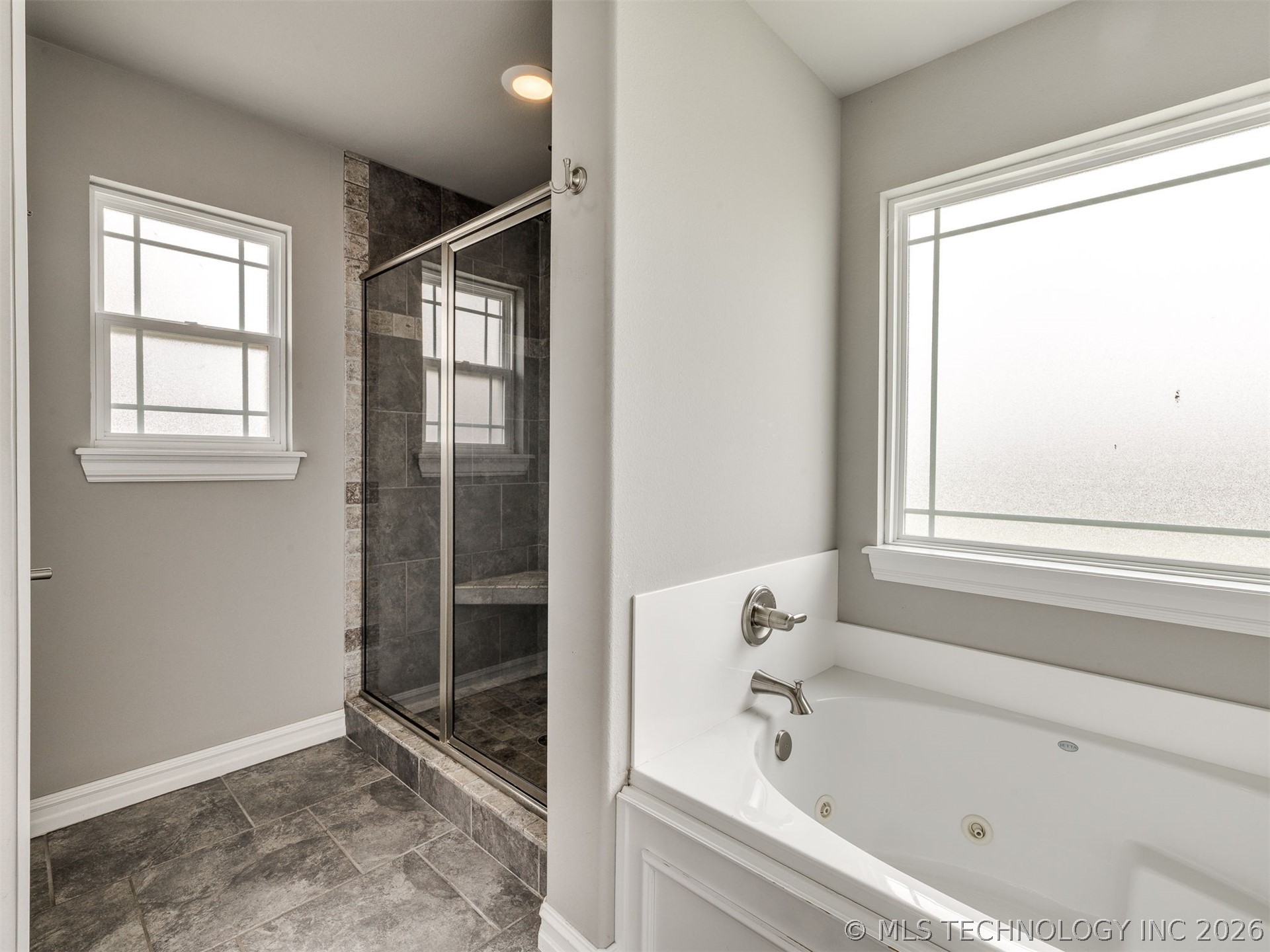 7025 E Oak Ridge Street Broken Arrow OK 74014