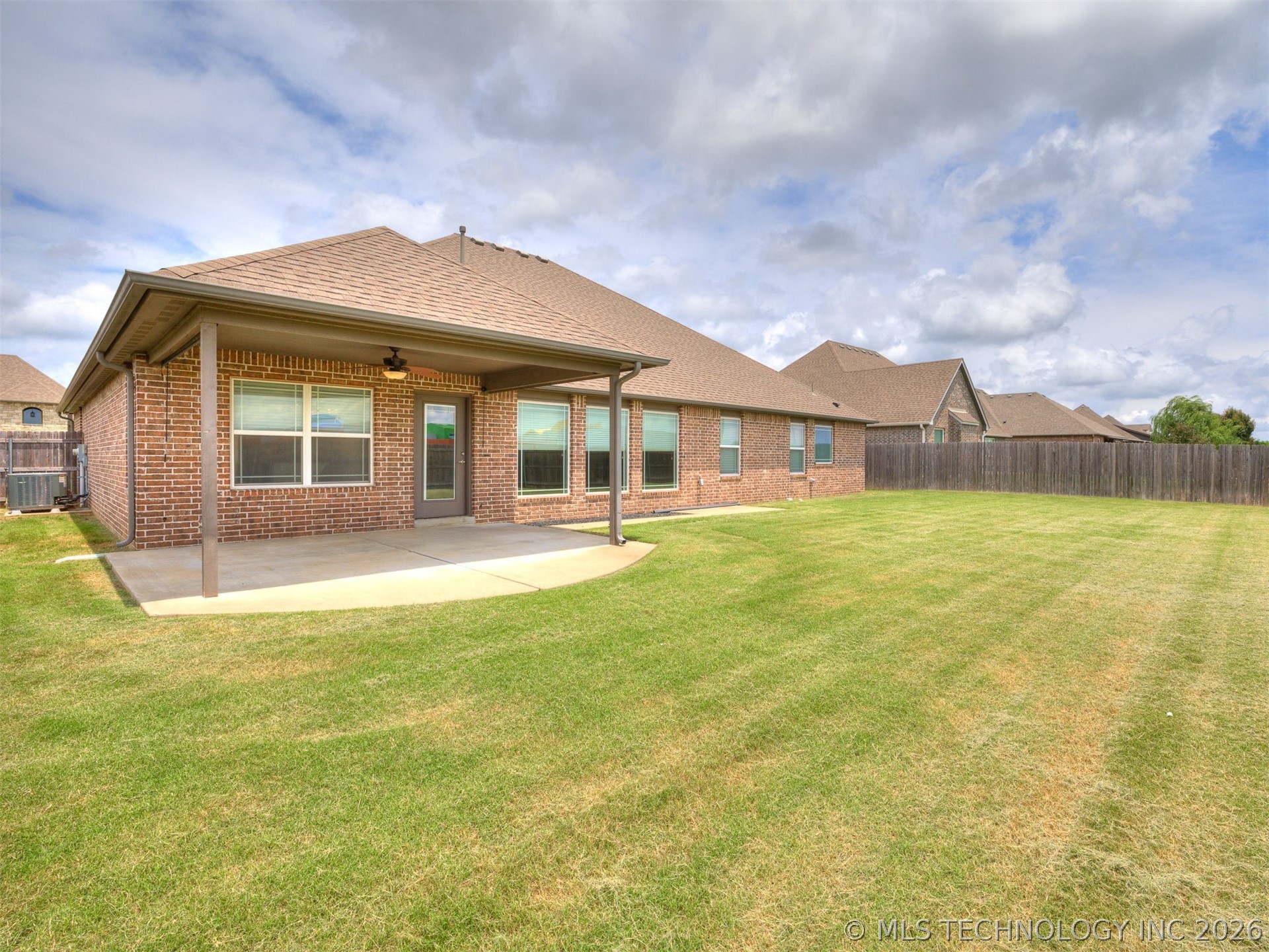 7025 E Oak Ridge Street Broken Arrow OK 74014