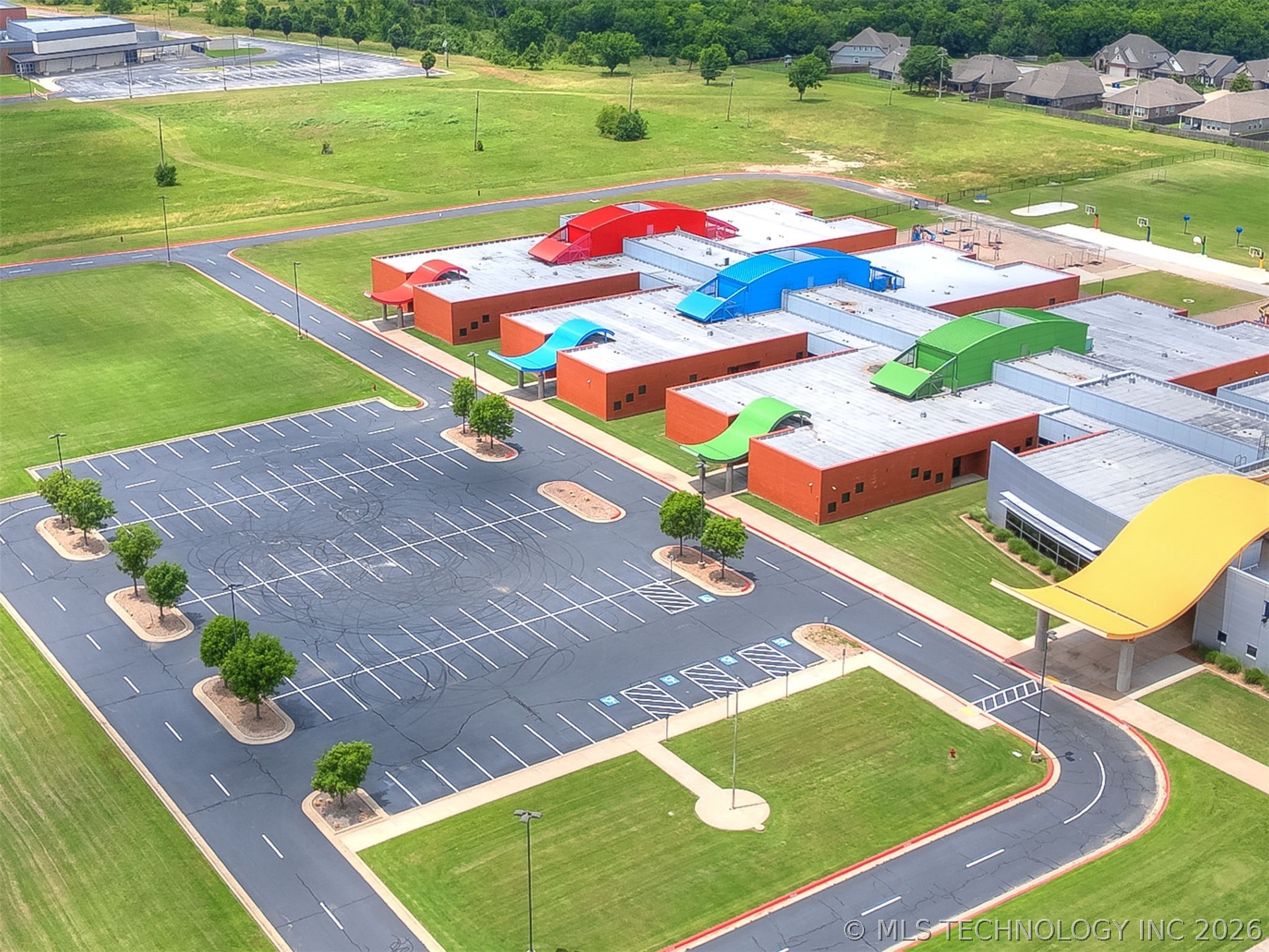 7025 E Oak Ridge Street Broken Arrow OK 74014