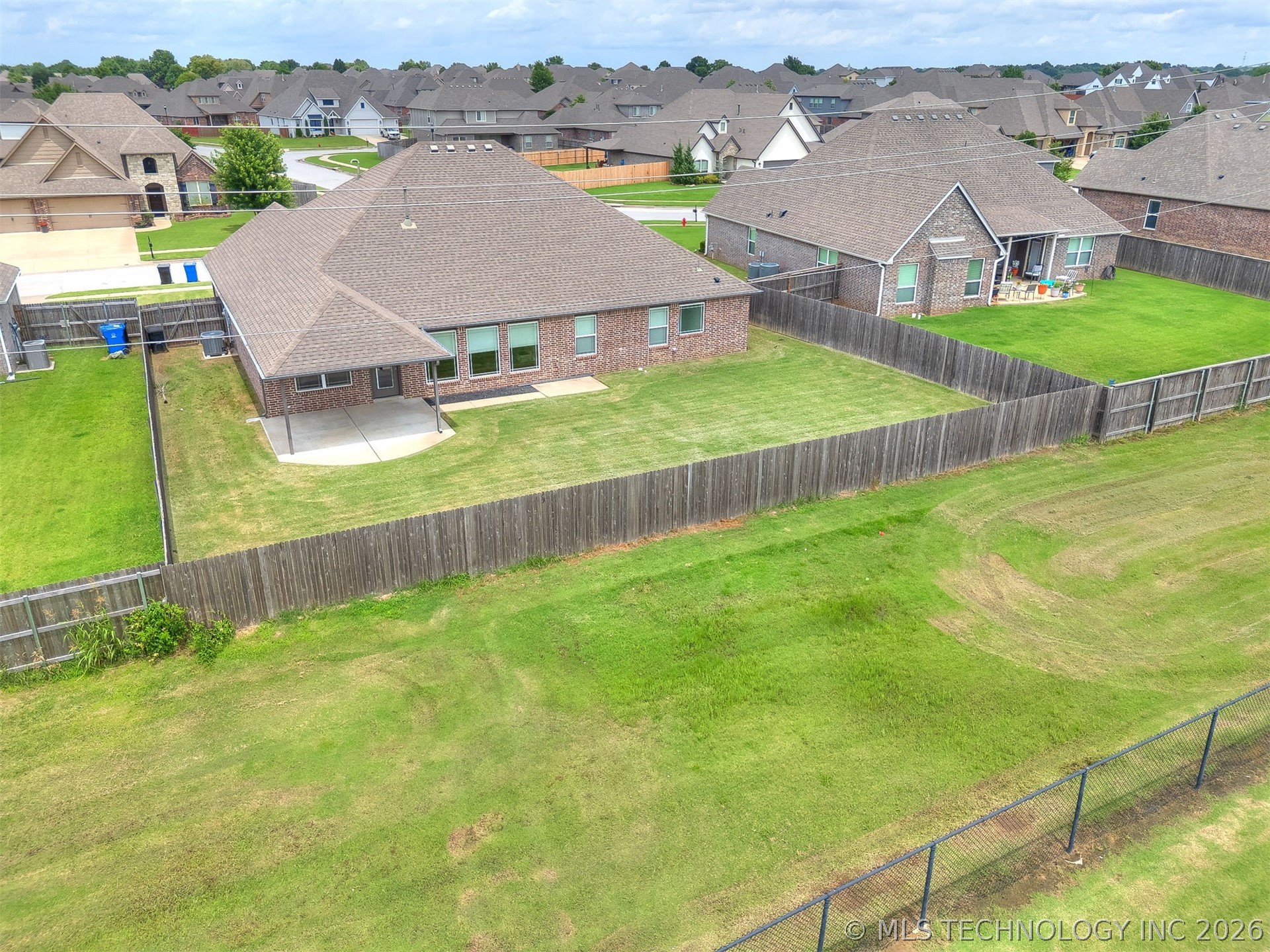 7025 E Oak Ridge Street Broken Arrow OK 74014