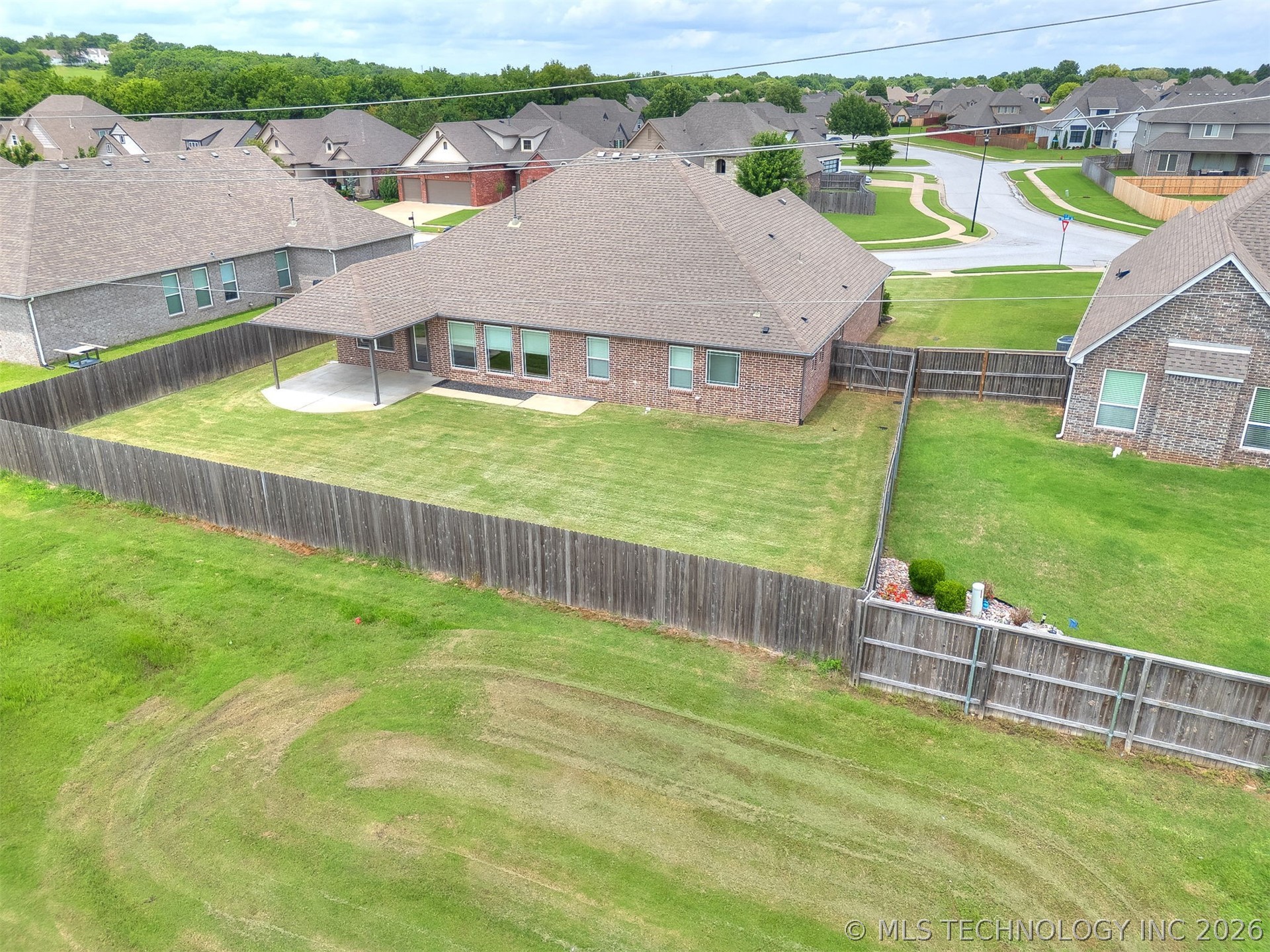 7025 E Oak Ridge Street Broken Arrow OK 74014