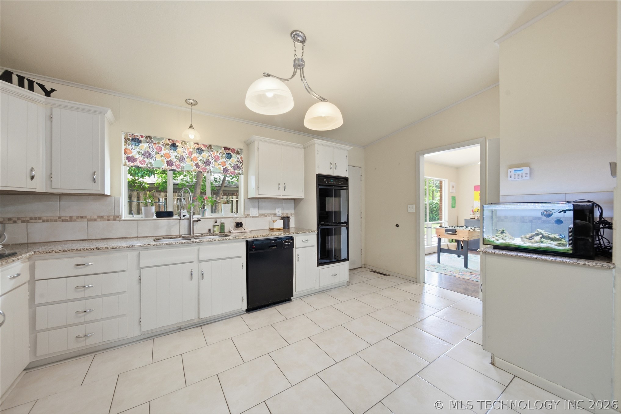 1708 E 60th Place Tulsa OK 74105