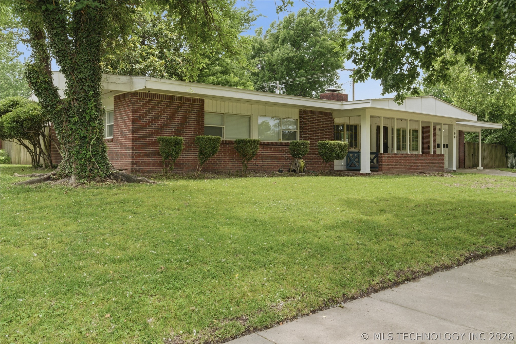 1708 E 60th Place Tulsa OK 74105