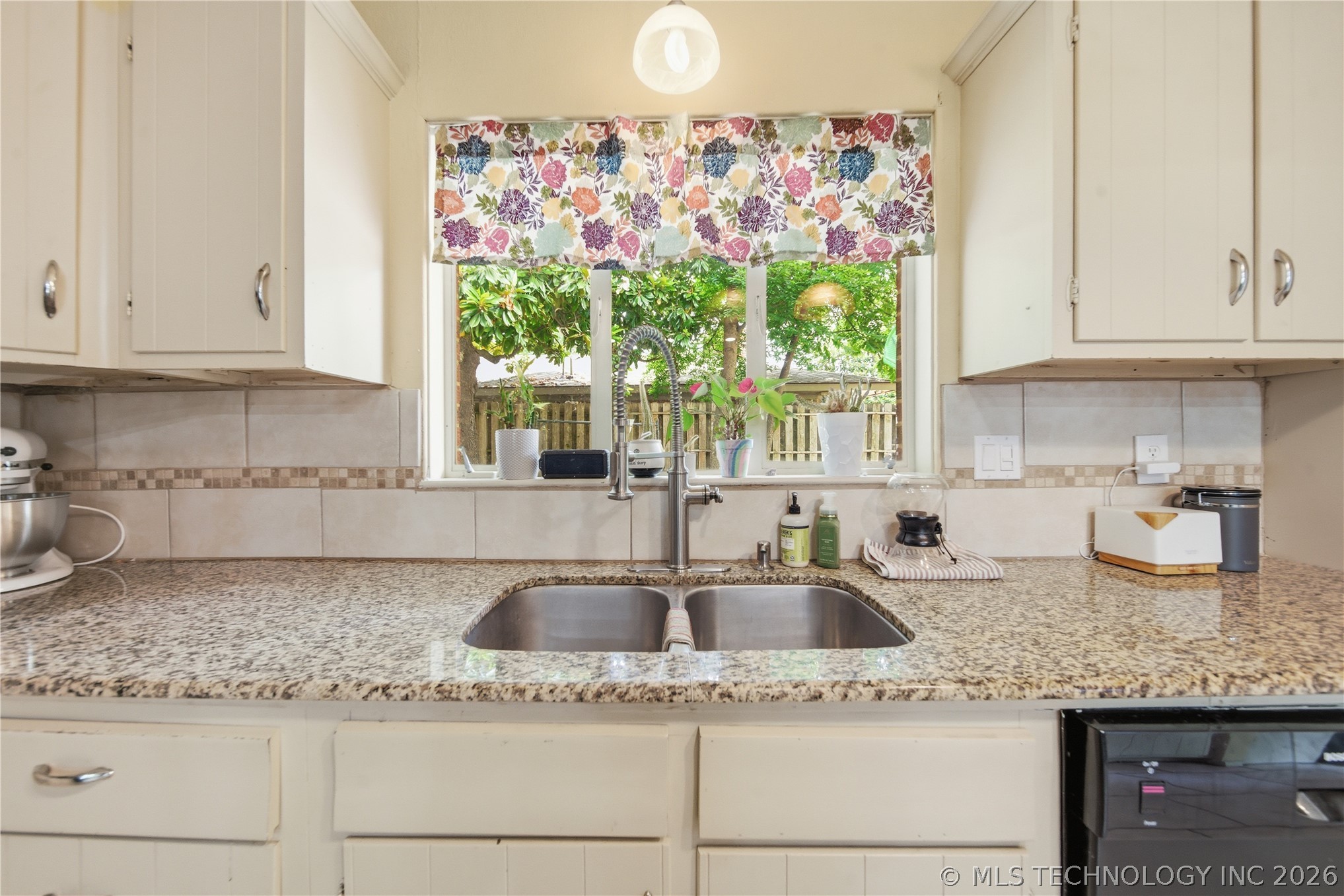 1708 E 60th Place Tulsa OK 74105