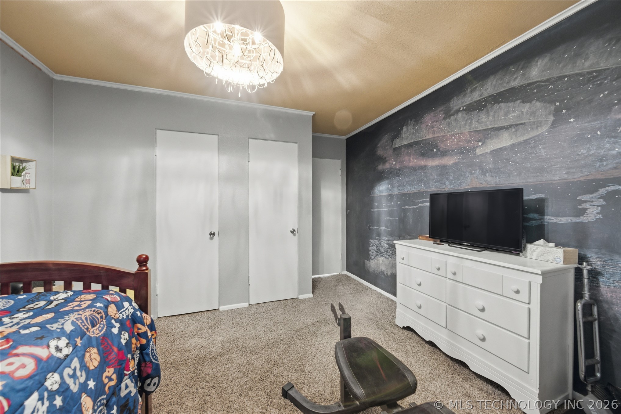 1708 E 60th Place Tulsa OK 74105