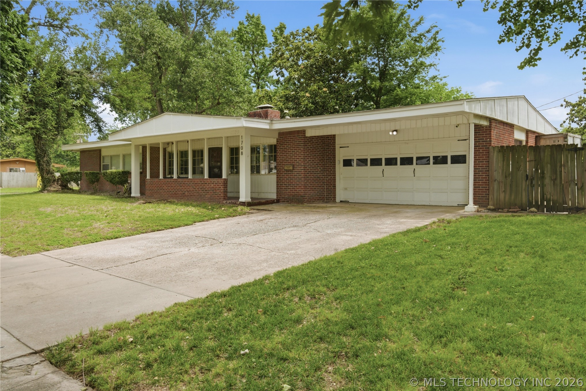 1708 E 60th Place Tulsa OK 74105