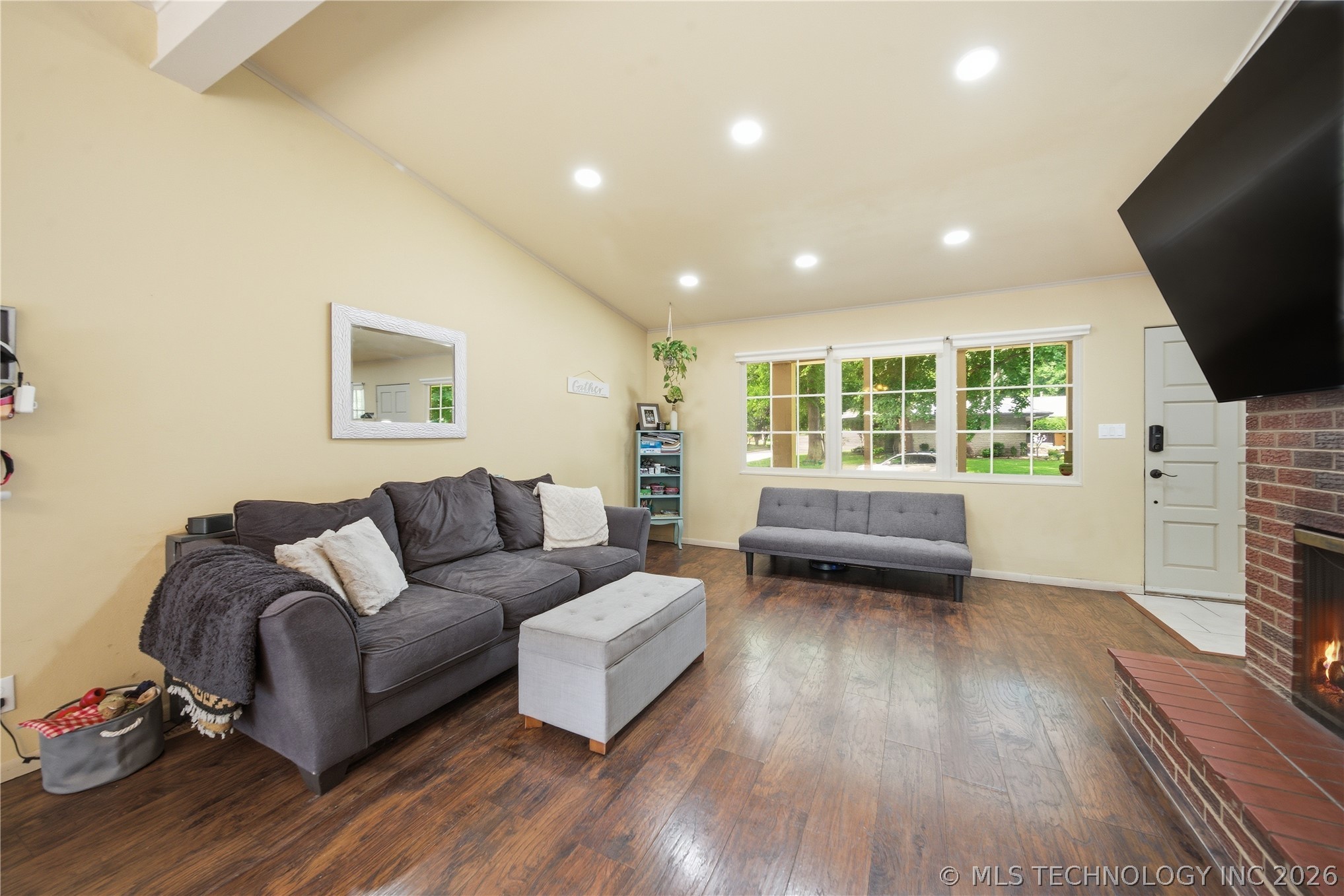 1708 E 60th Place Tulsa OK 74105
