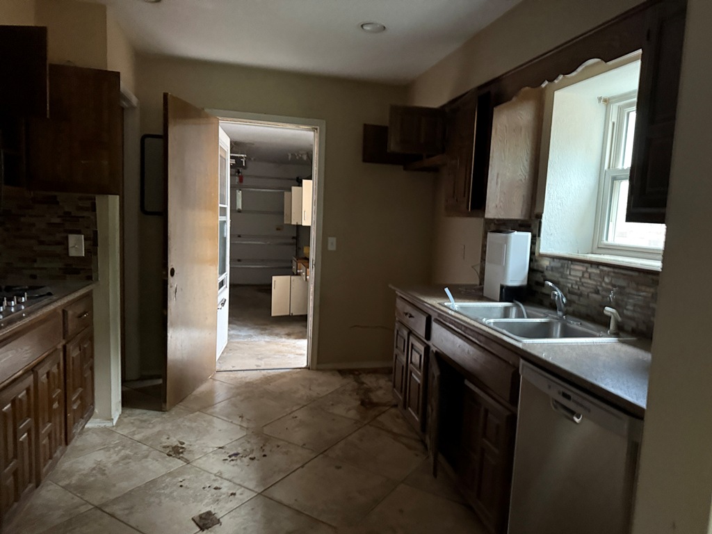1416 S Oak Avenue Broken Arrow OK 74012