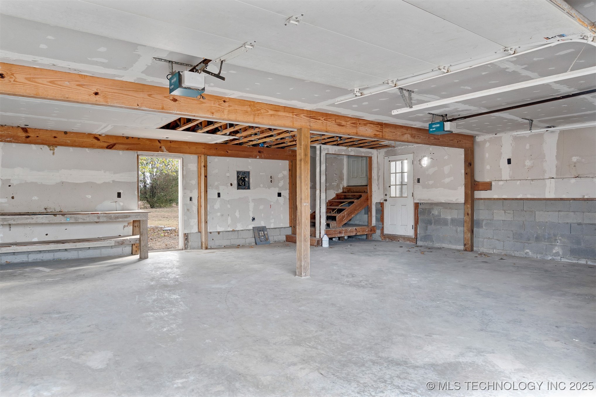187 Hester Lane Calera OK 74730