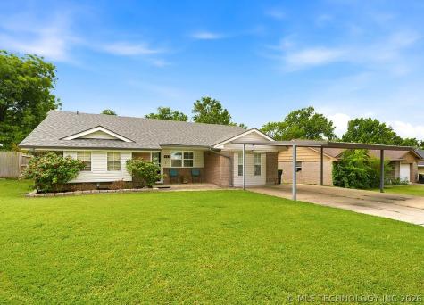 923 W 23rd Ada OK 74820