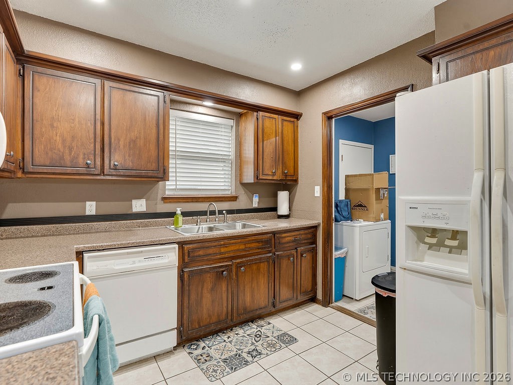 923 W 23rd Ada OK 74820