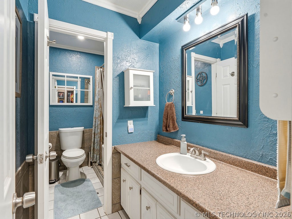 923 W 23rd Ada OK 74820