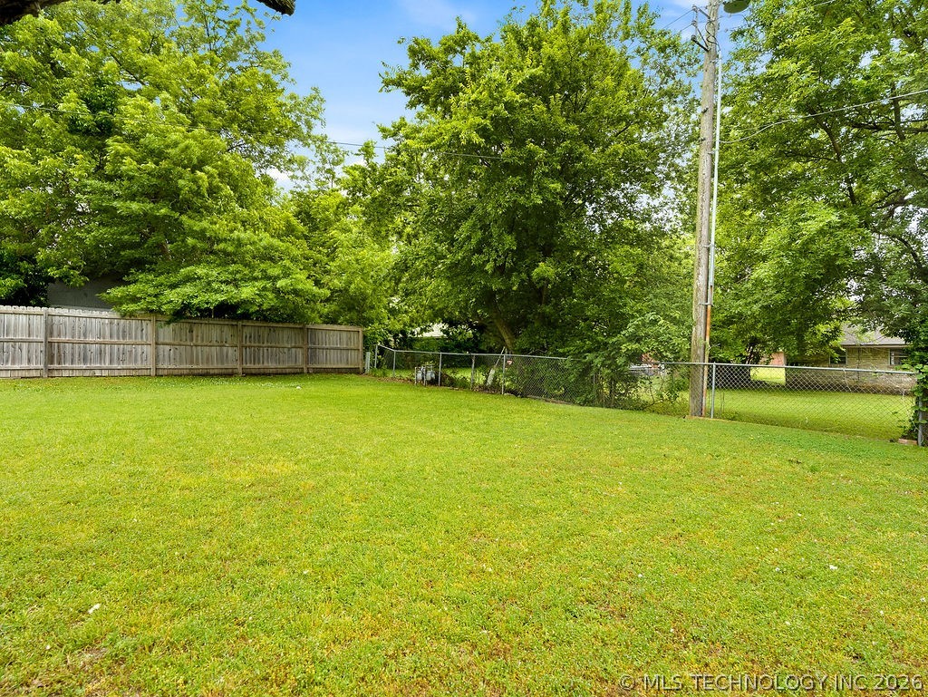 923 W 23rd Ada OK 74820
