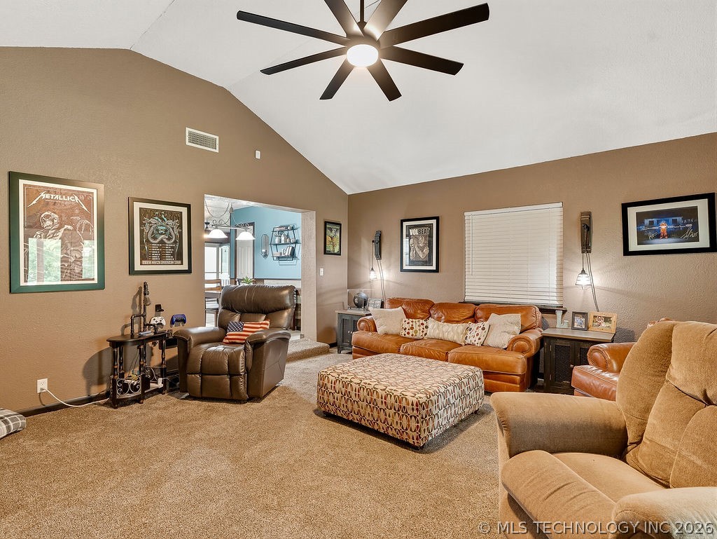 923 W 23rd Ada OK 74820