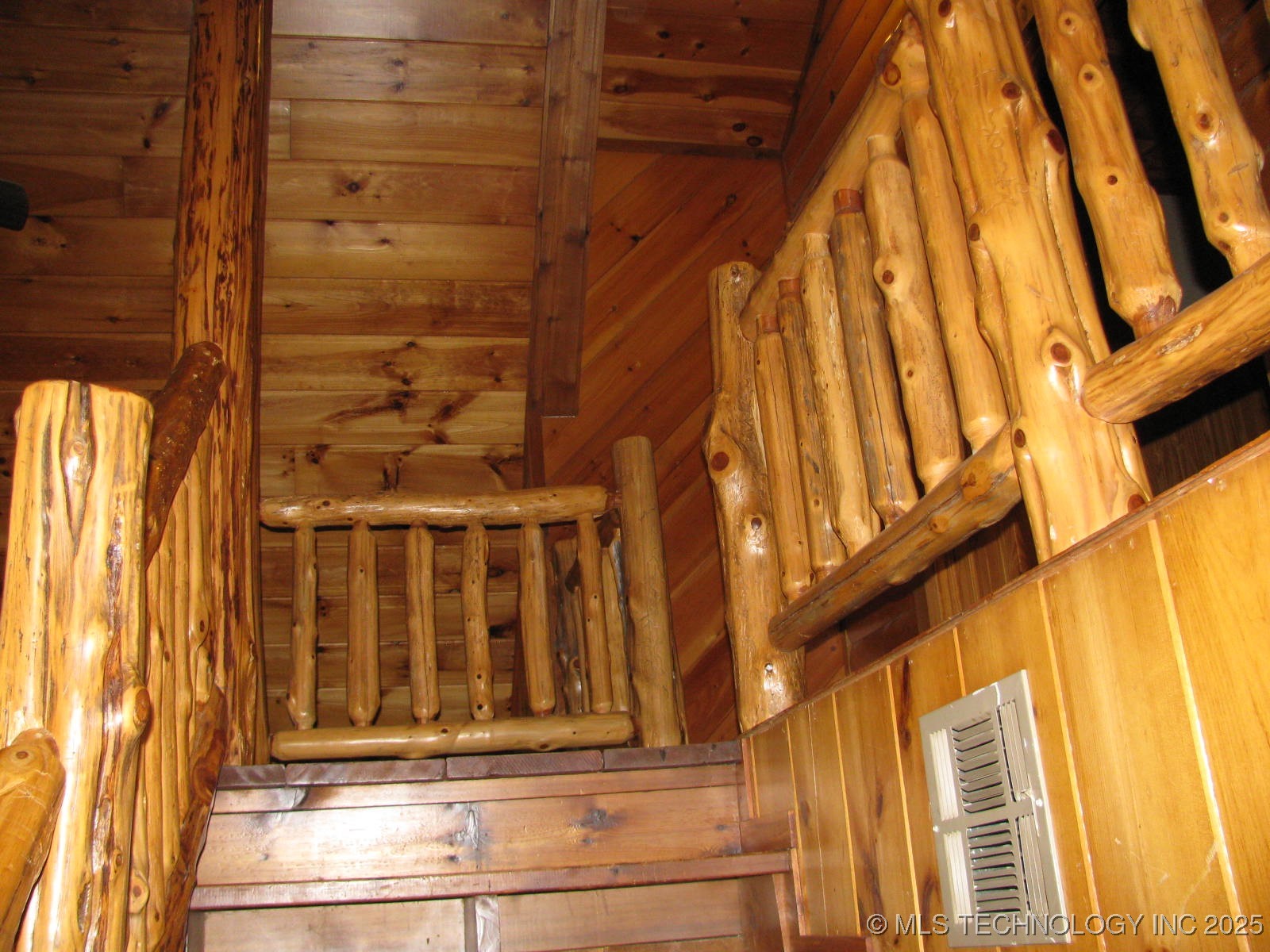 941 N 4420 Road Valliant OK 74764