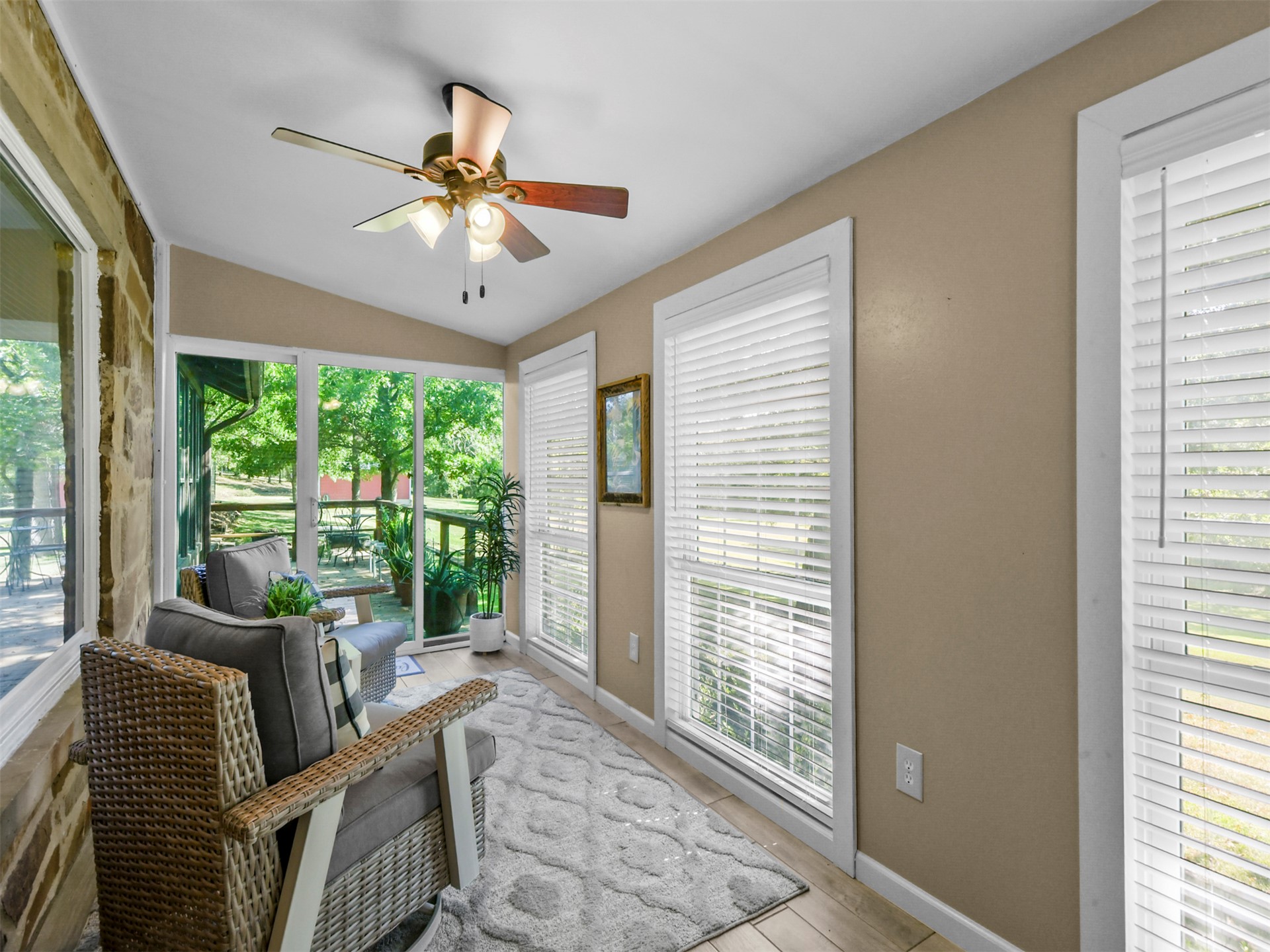 32 Rock House Road Bennington OK 74723