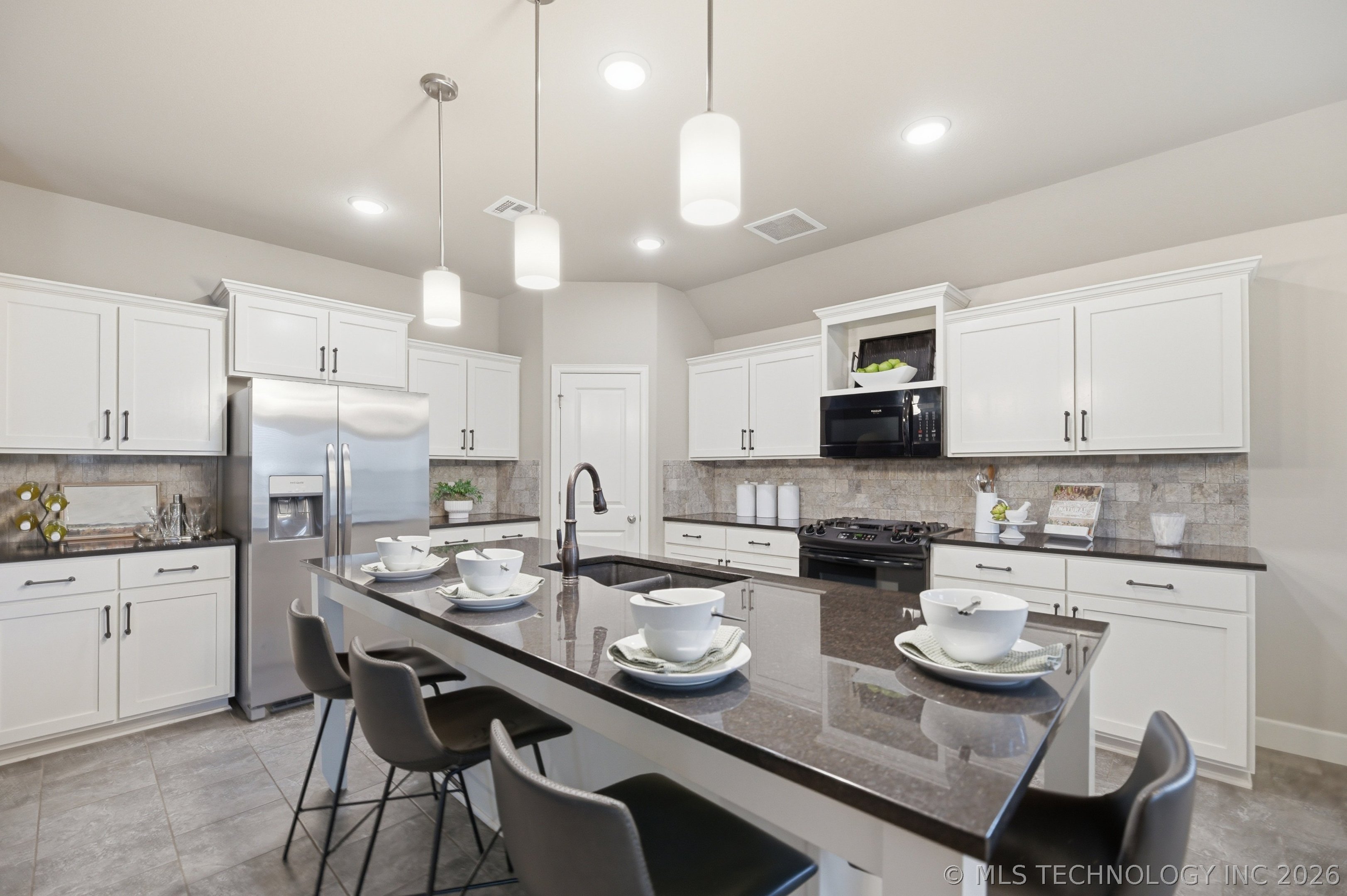 2601 W Albuquerque Street Broken Arrow OK 74011