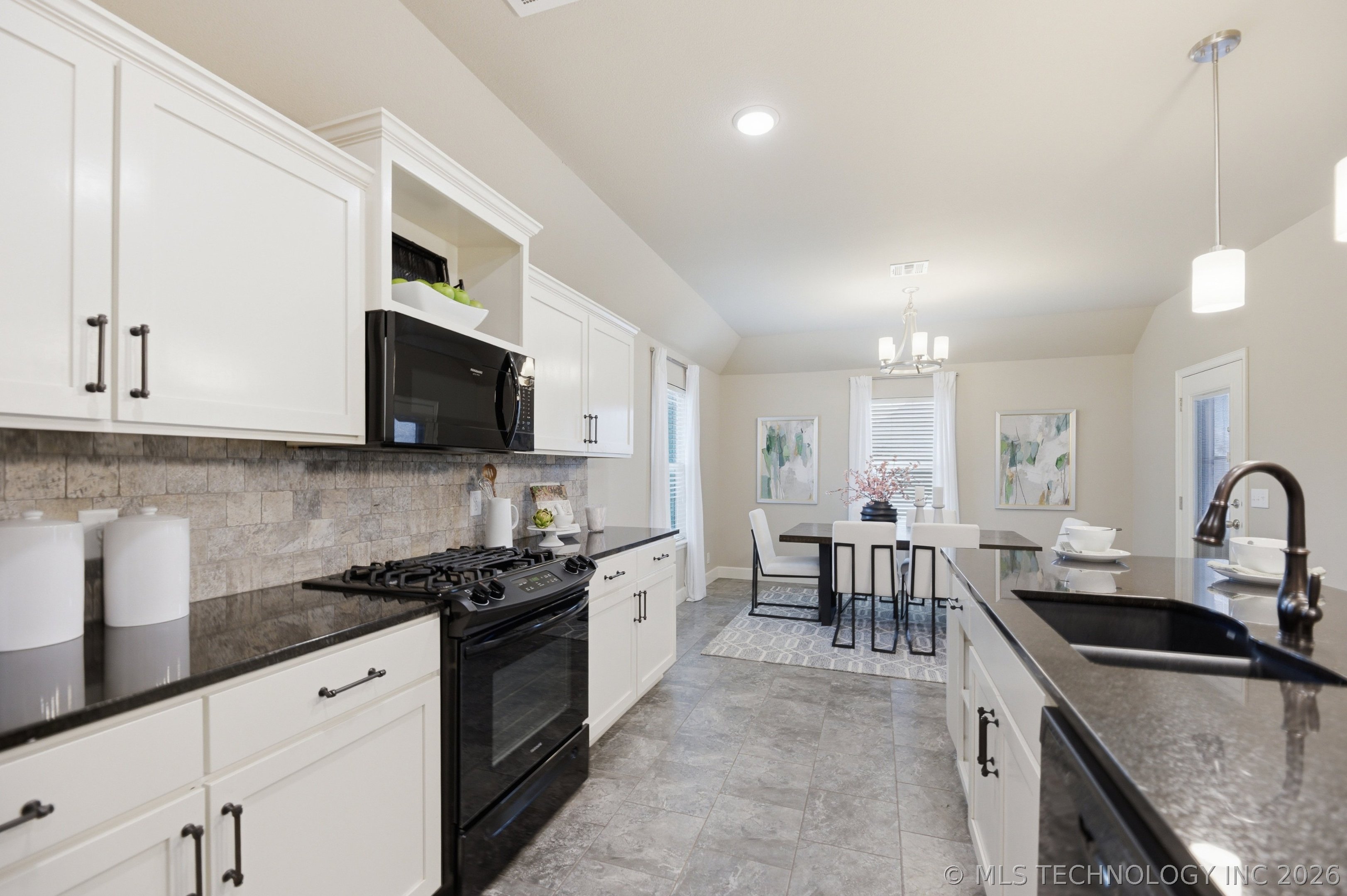2601 W Albuquerque Street Broken Arrow OK 74011