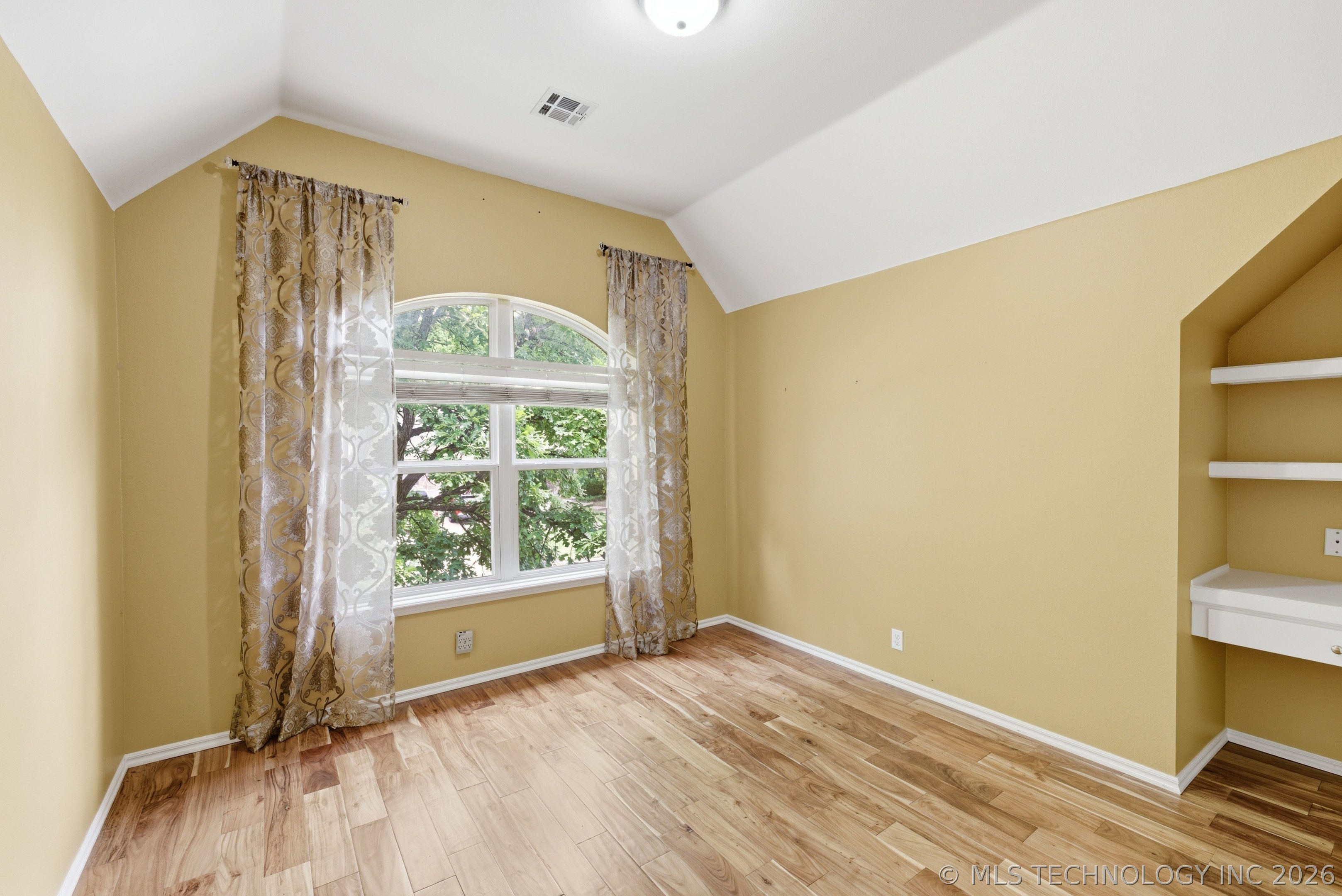9818 E 83rd Place Tulsa OK 74133