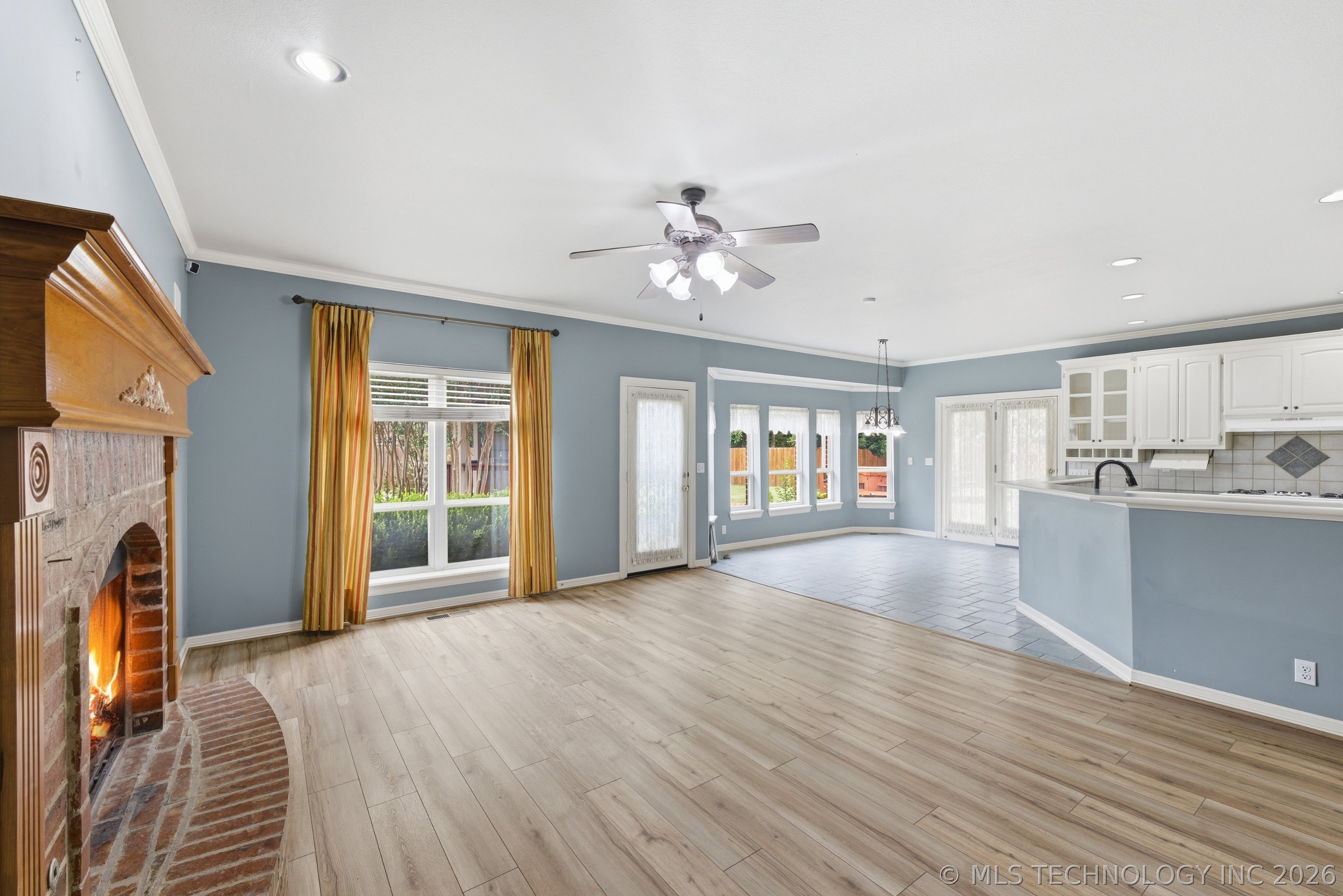 9818 E 83rd Place Tulsa OK 74133