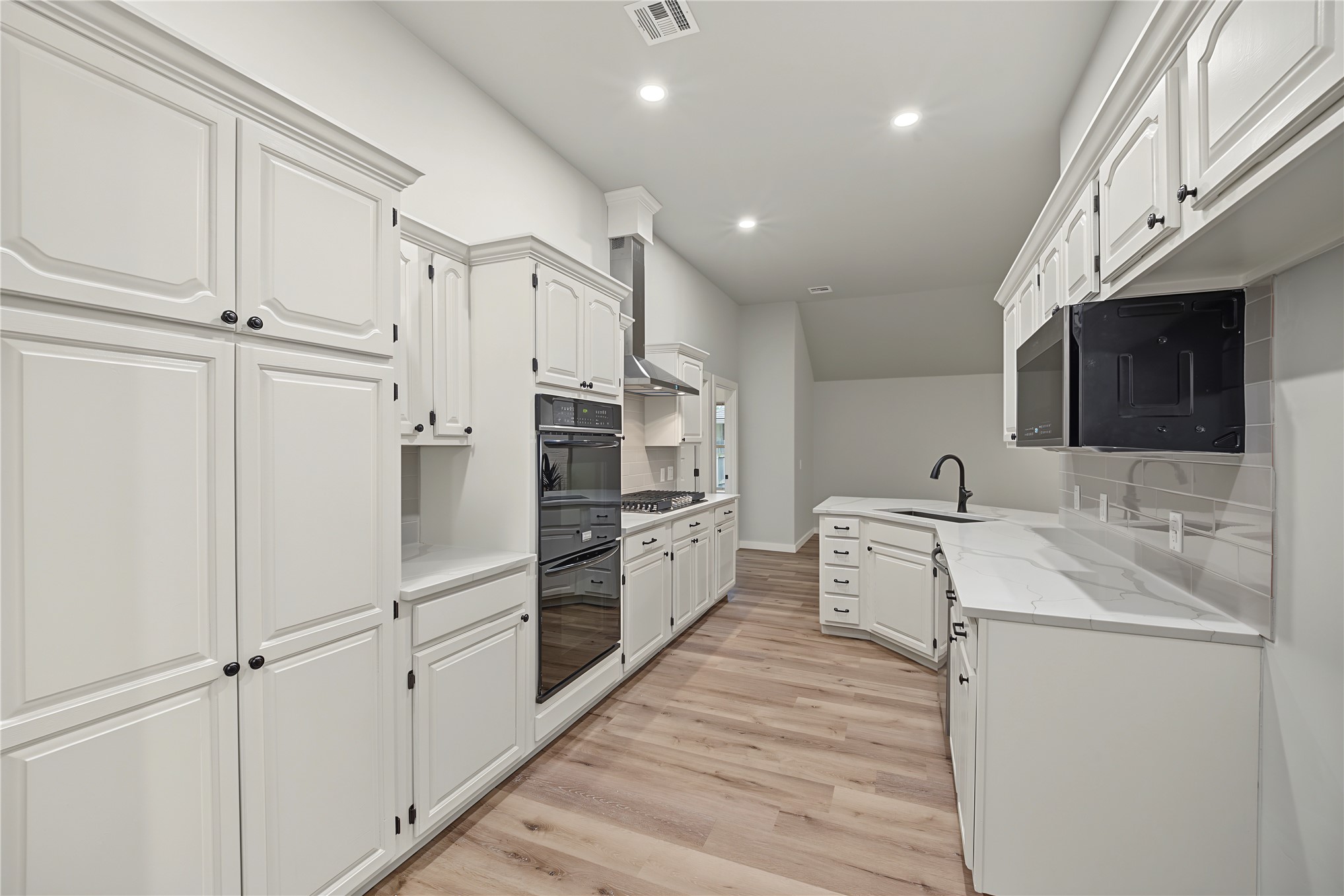 10702 E 101st Street N Owasso OK 74055