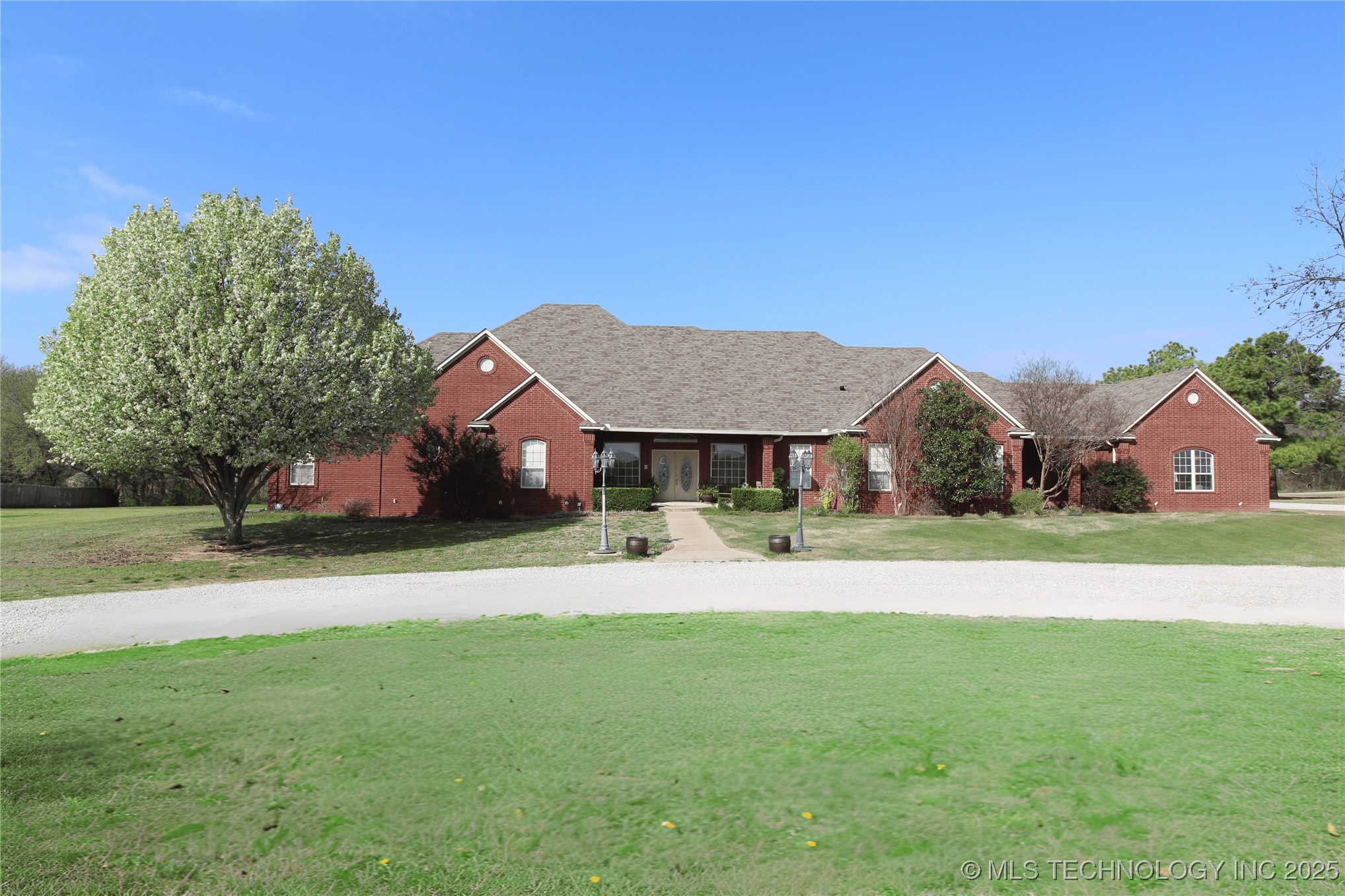 3955 Ridge Ardmore OK 73401