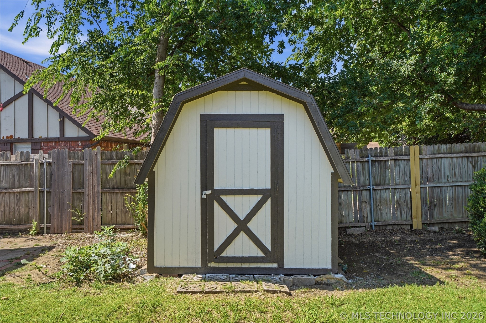 5329 S 76th Eastavenue Tulsa OK 74145