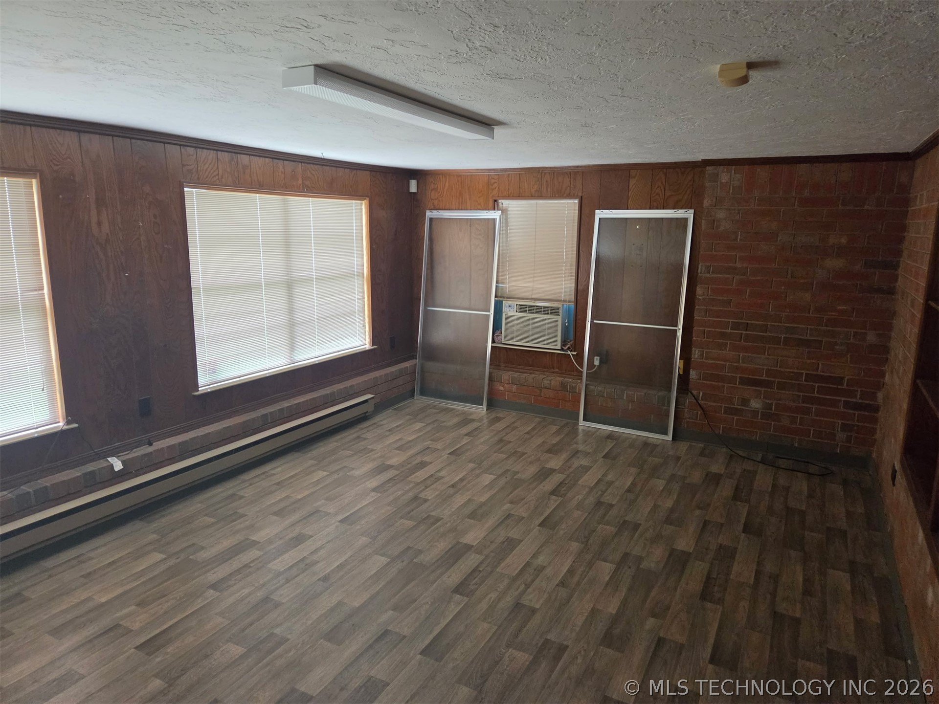 6105 Kingsbridge Drive Oklahoma City OK 73162
