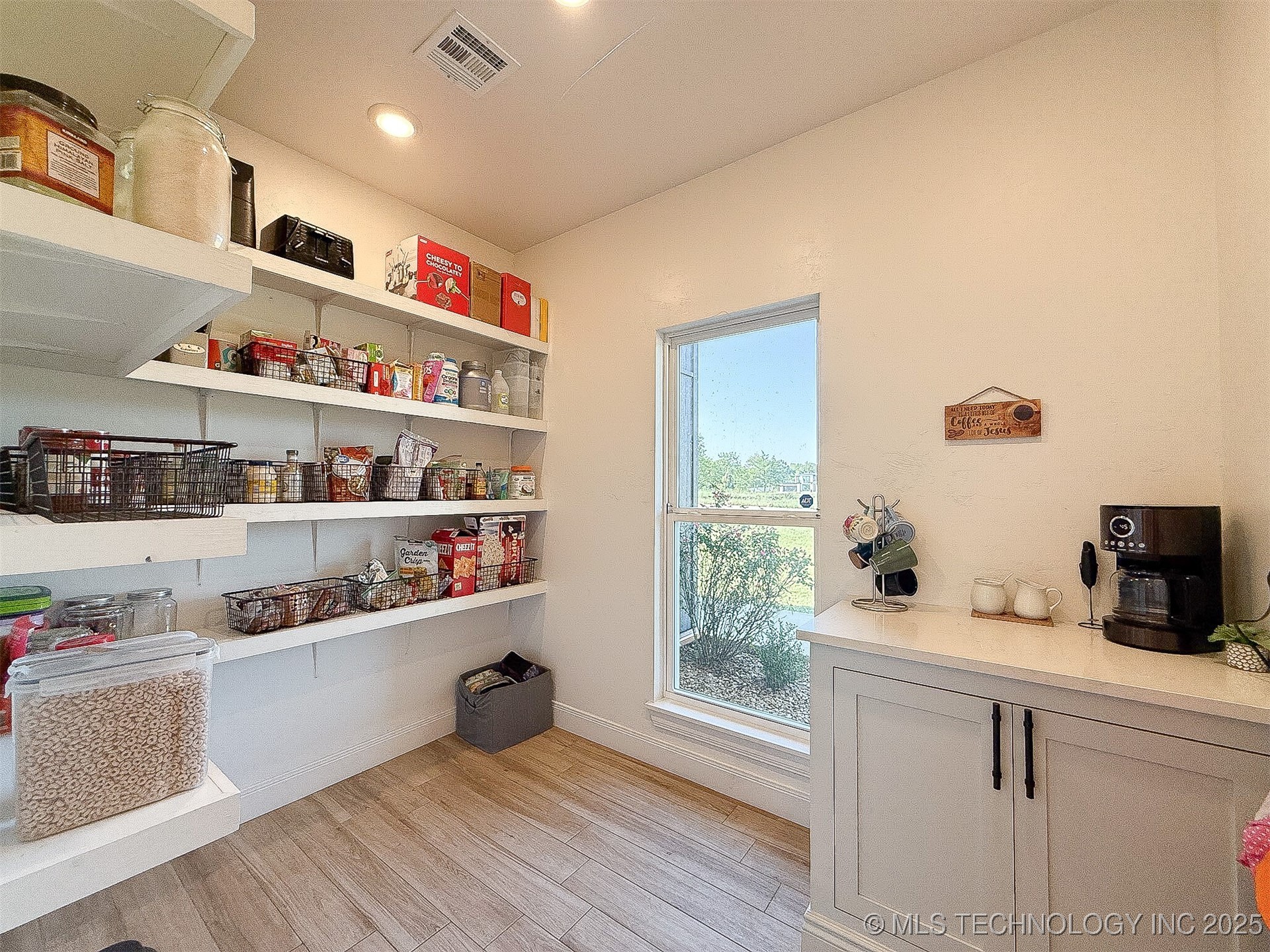 1429 Cedar Ridge Ada OK 74820